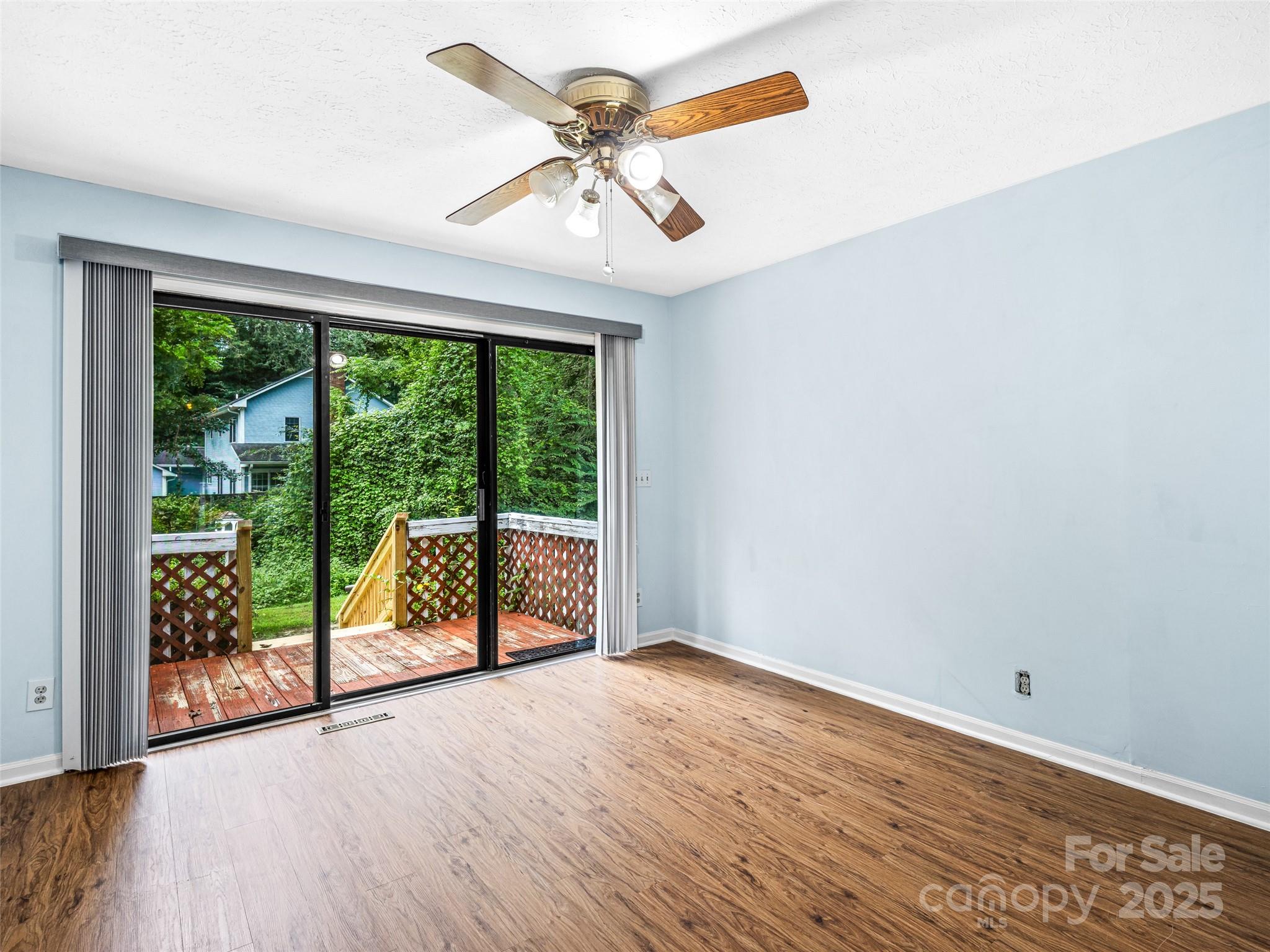 1066 Maplewood Court