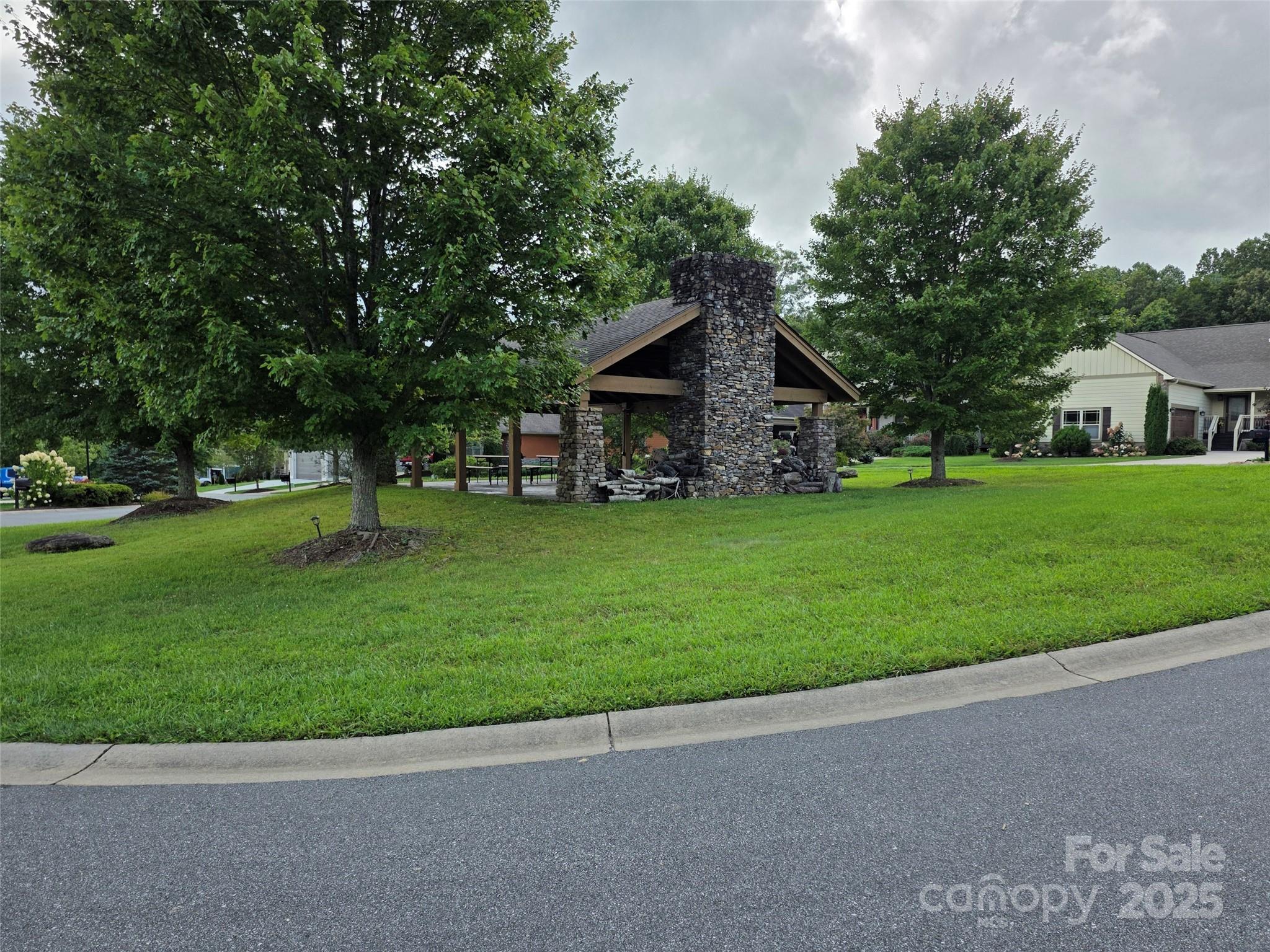 156 Triple Fairways Drive