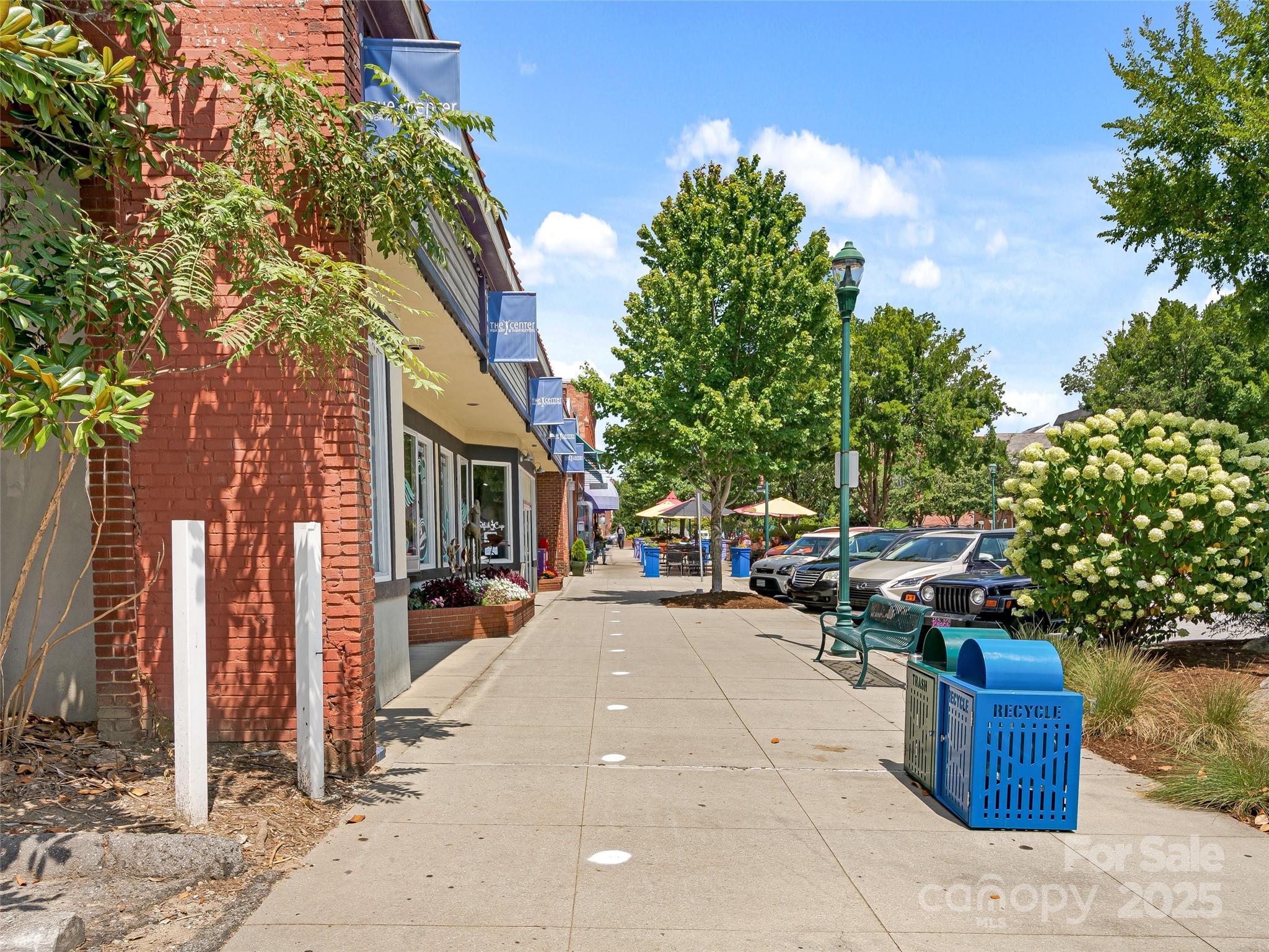 125 & 127 S Main Street