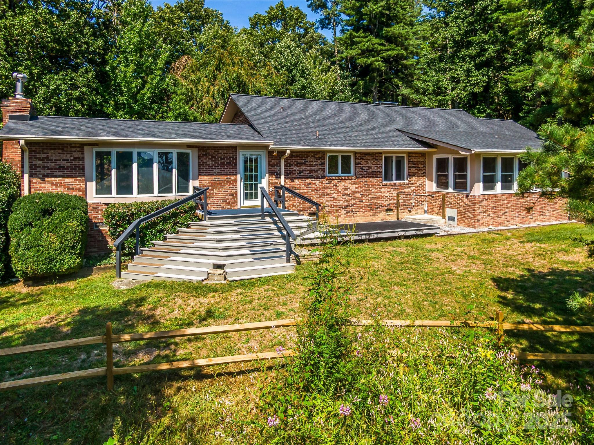 140 Matthew Drive