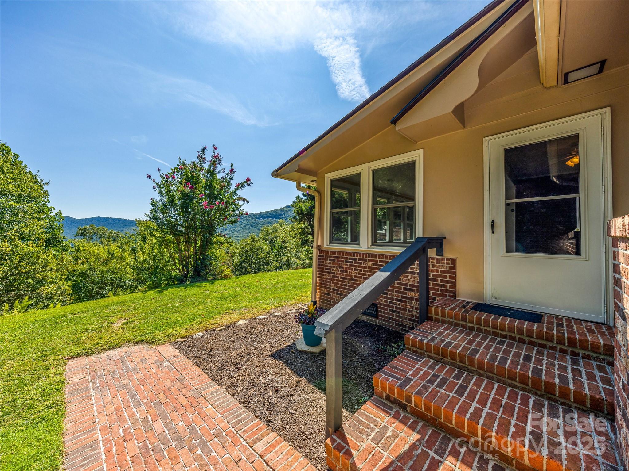 140 Matthew Drive