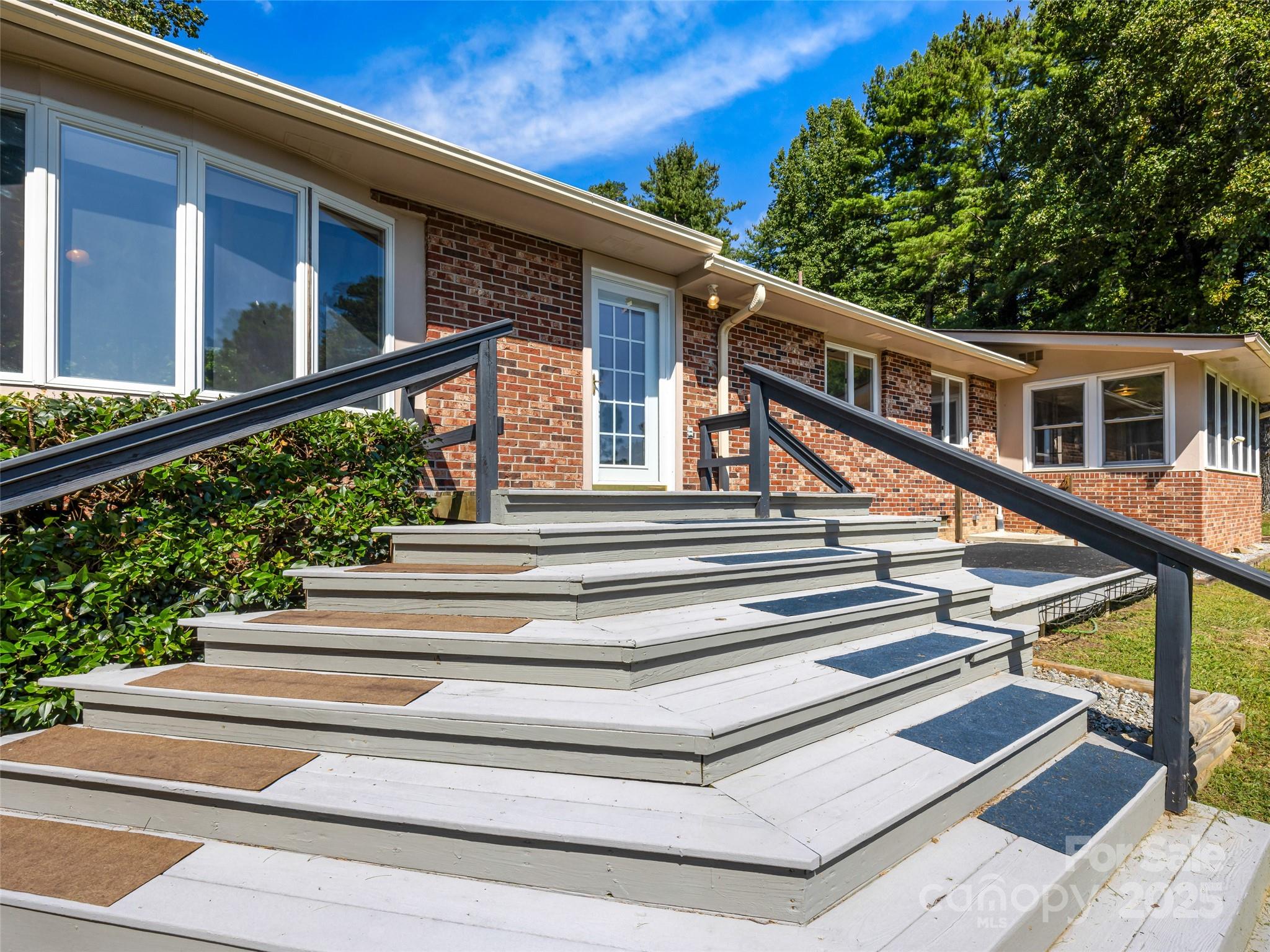 140 Matthew Drive