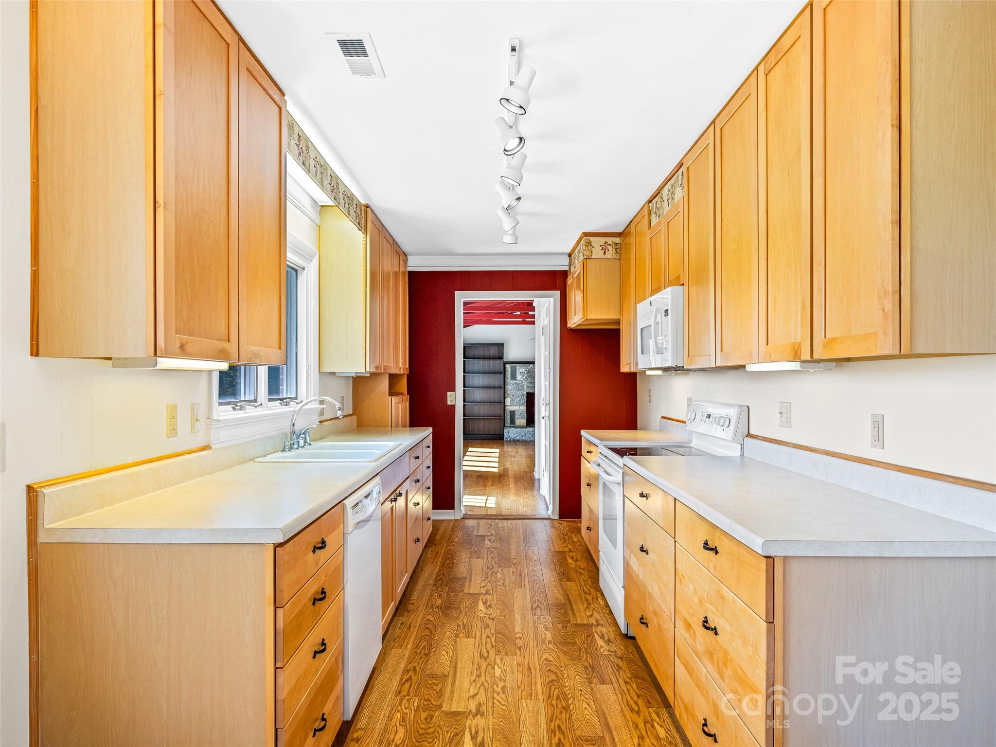140 Matthew Drive