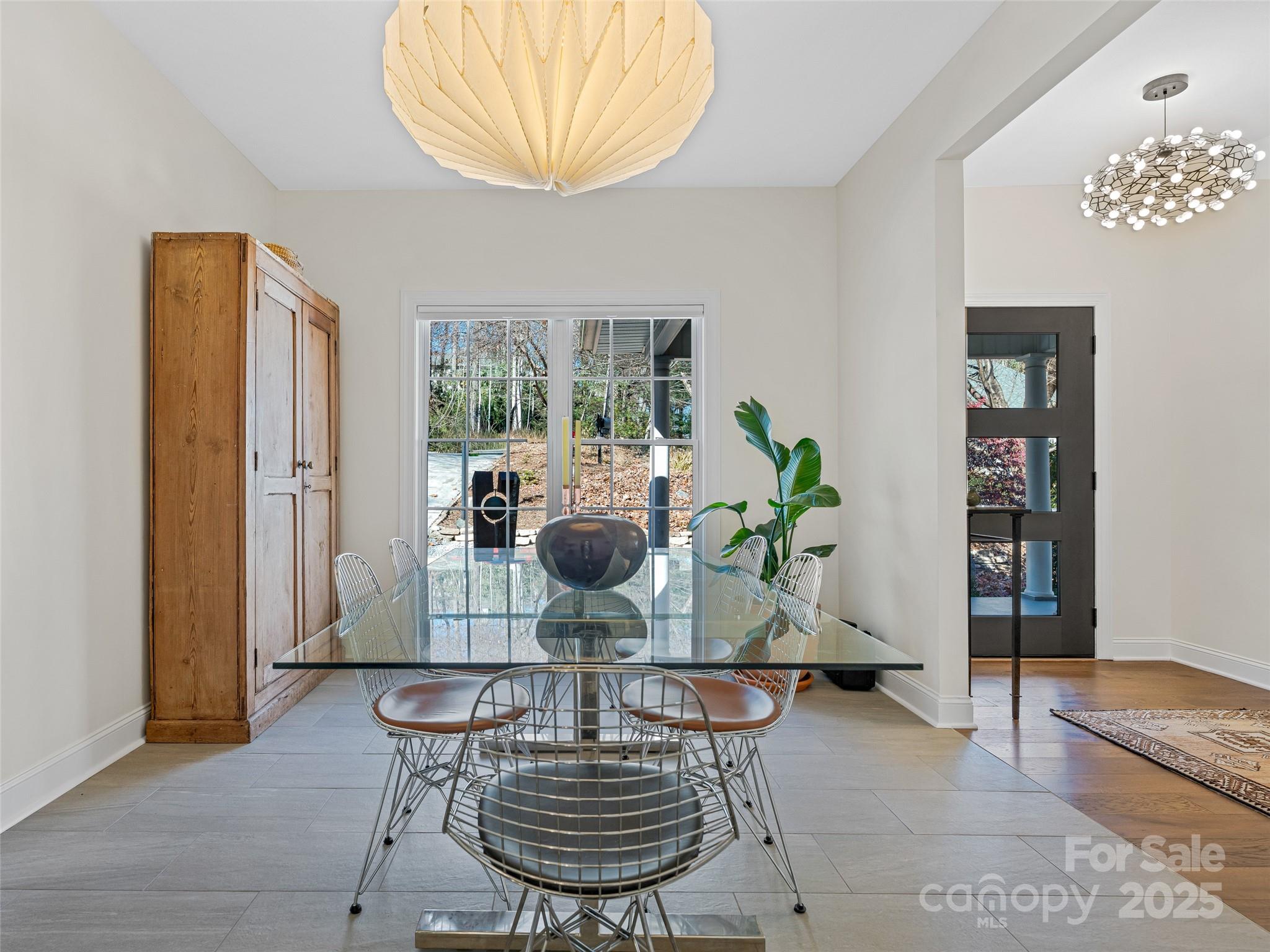 2508 Carriage Falls Court