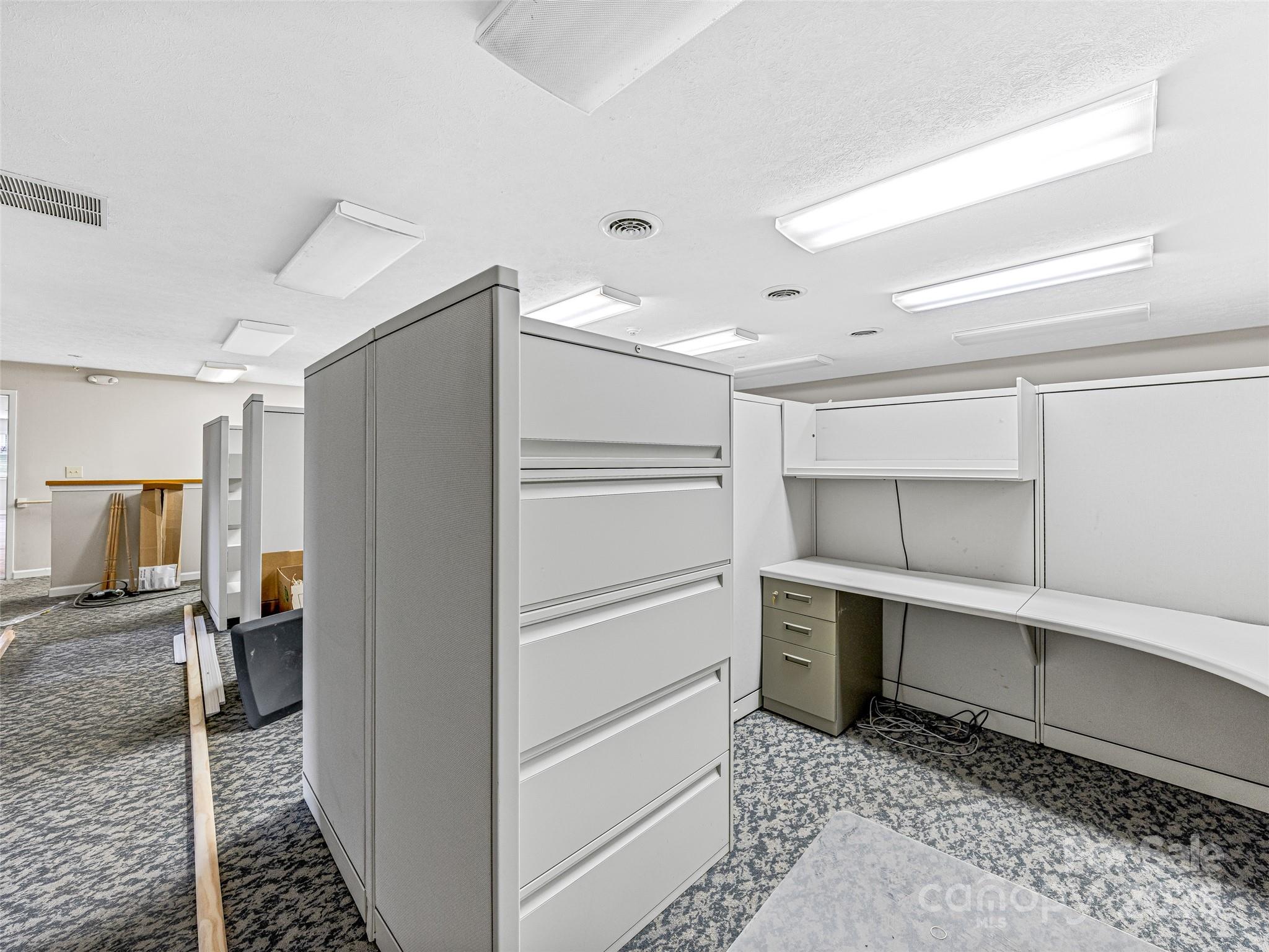 800 Beverly Hanks Center