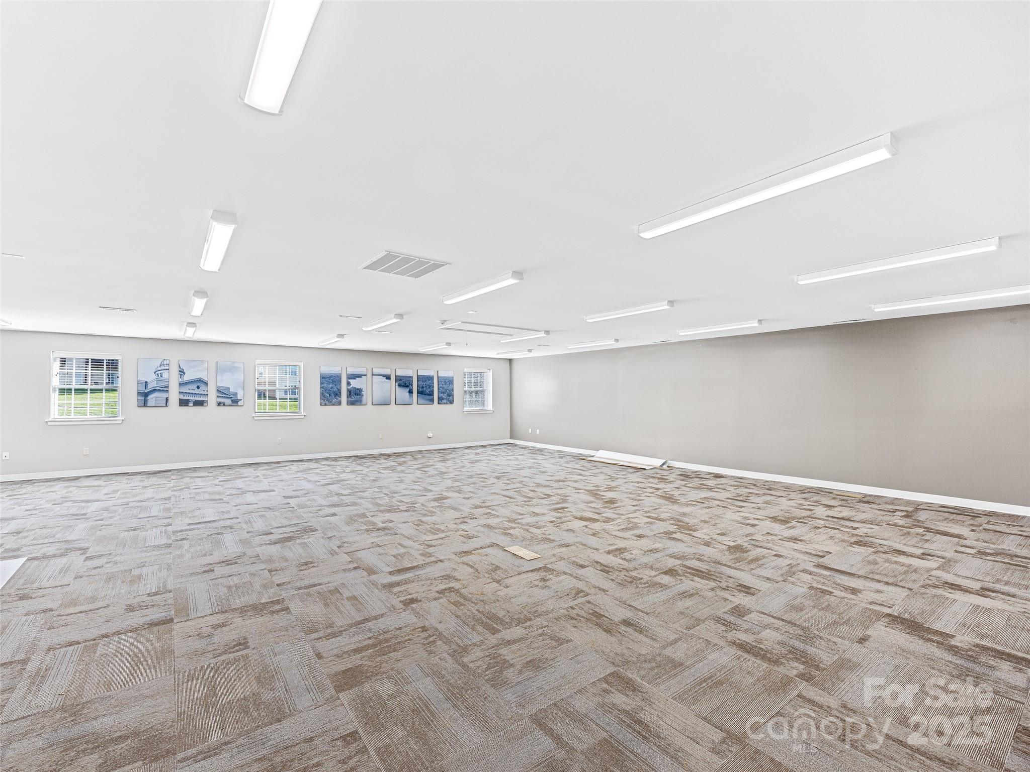 800 Beverly Hanks Center