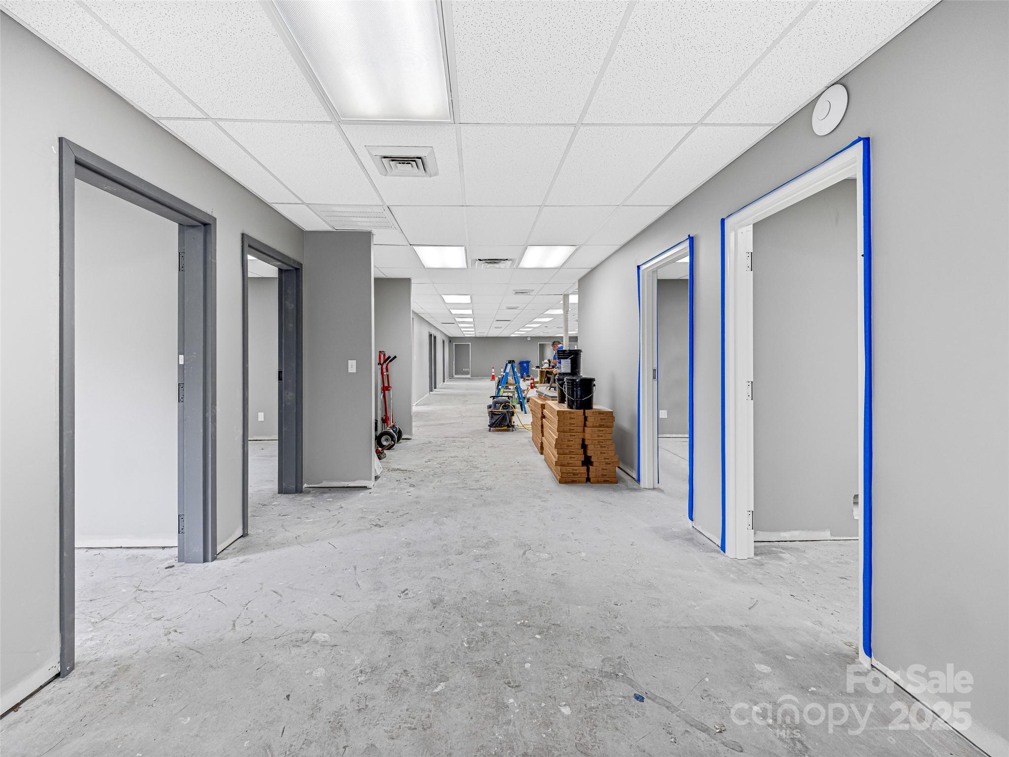 800 Beverly Hanks Center