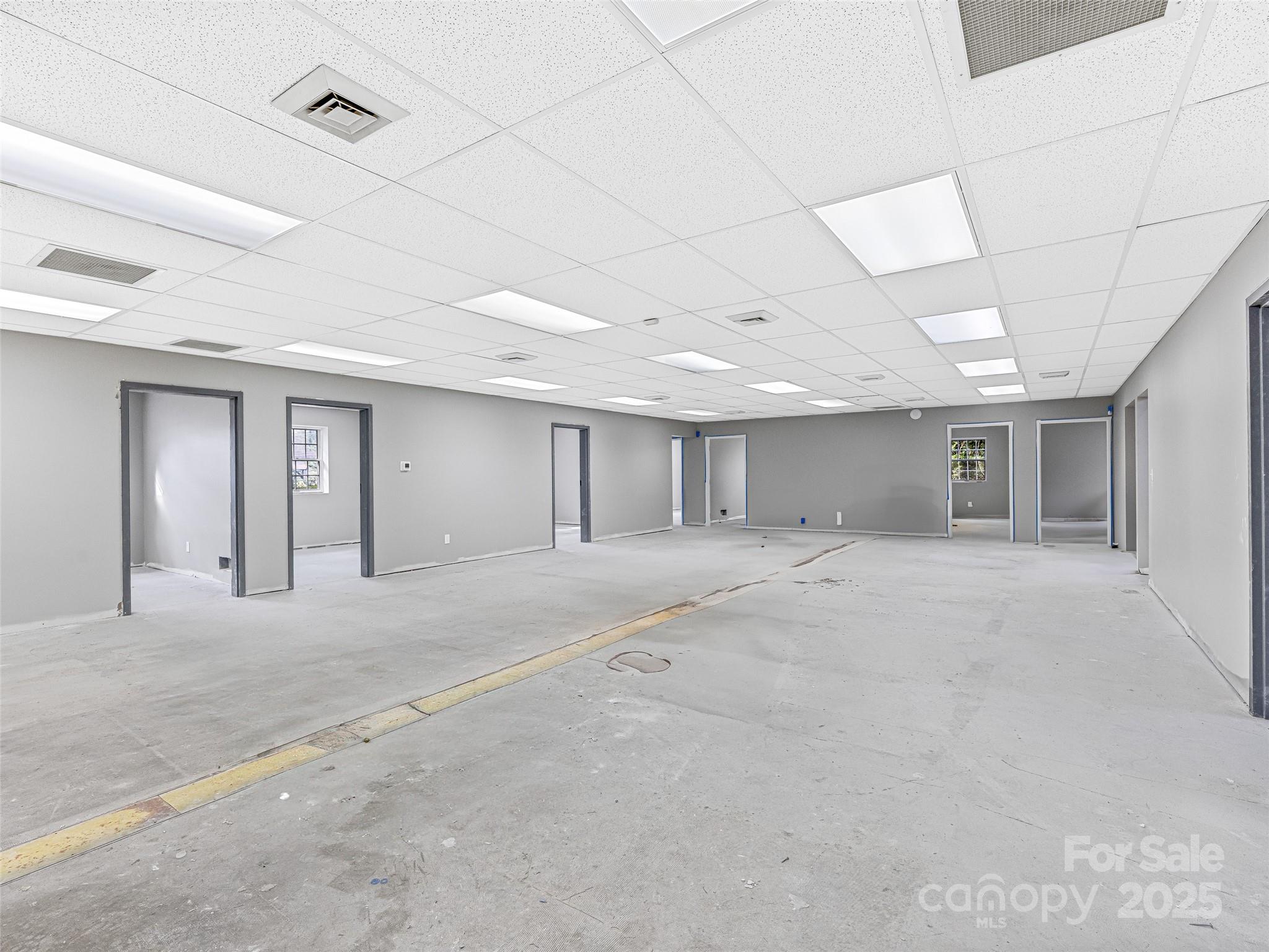 800 Beverly Hanks Center