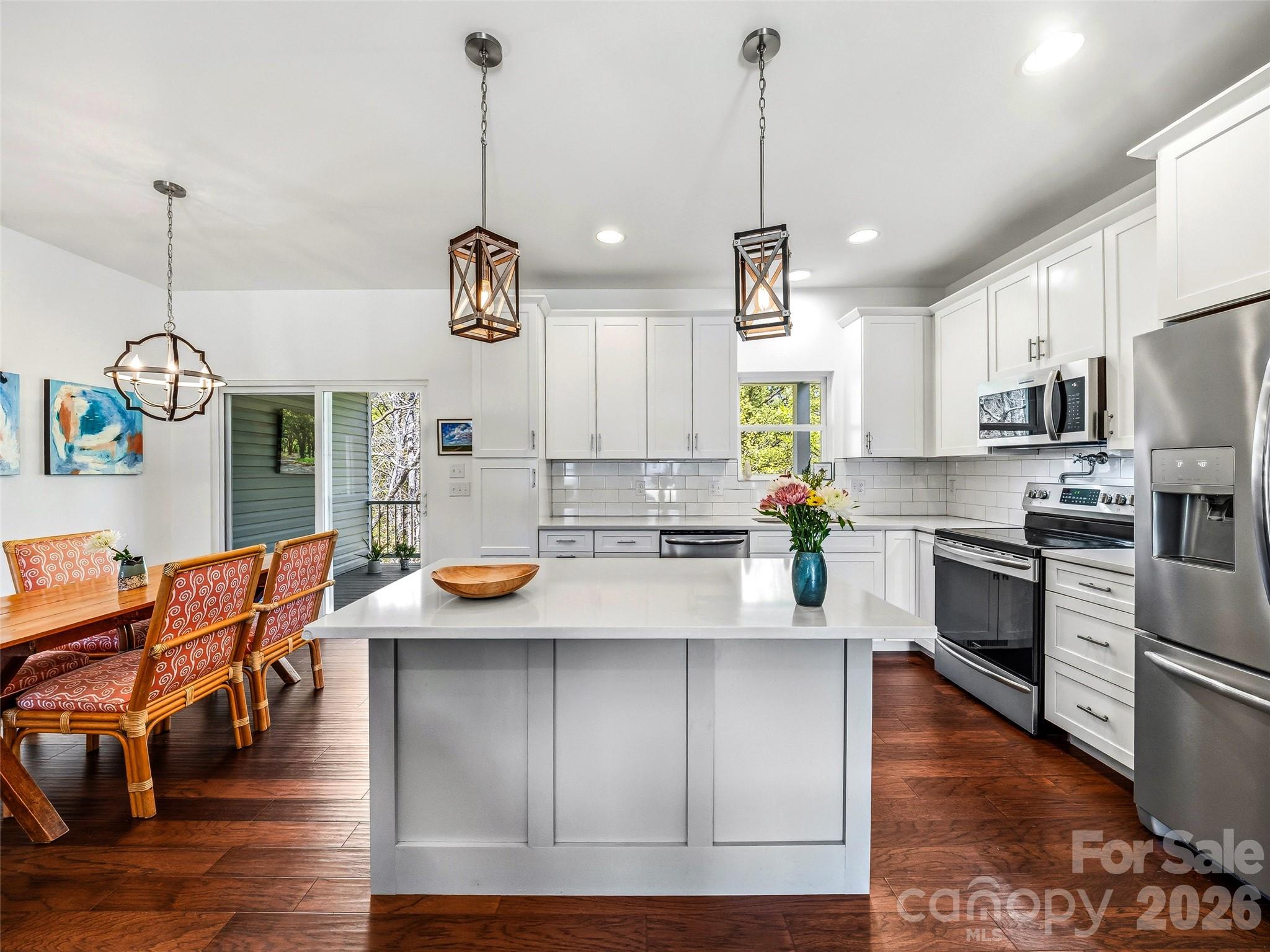 144 Hidden Knoll Drive