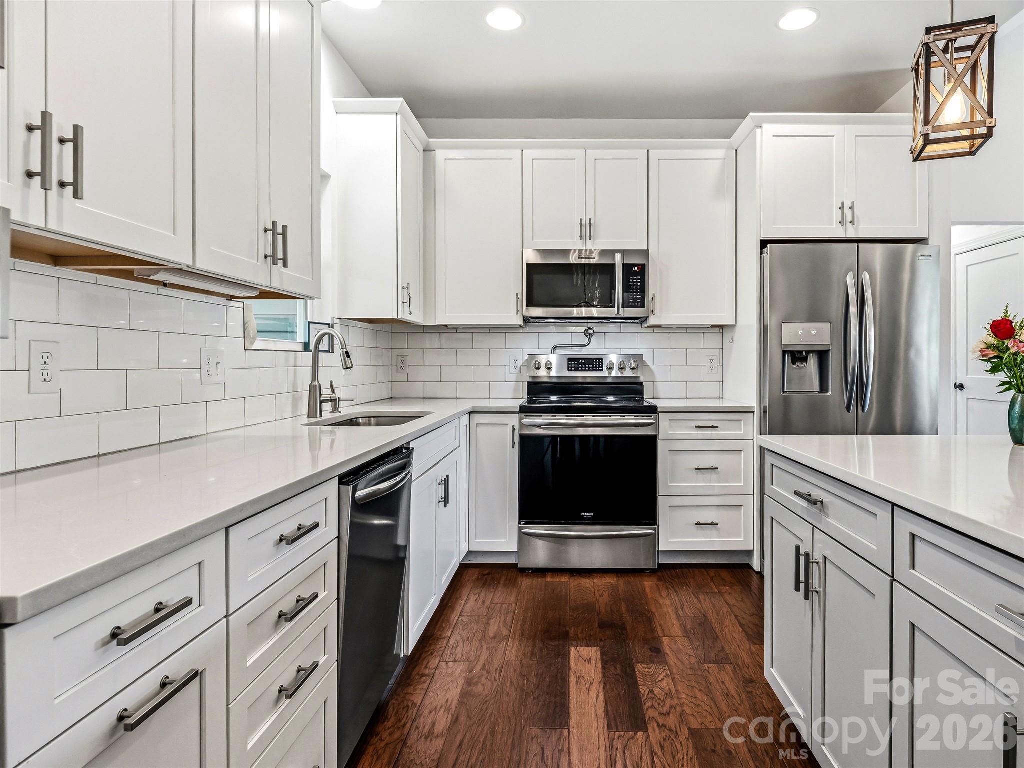 144 Hidden Knoll Drive