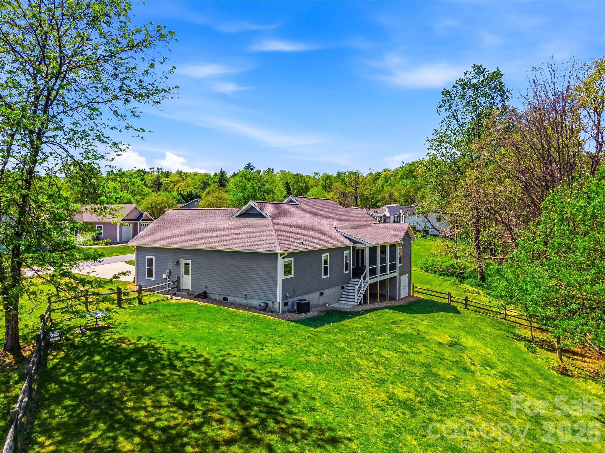 144 Hidden Knoll Drive