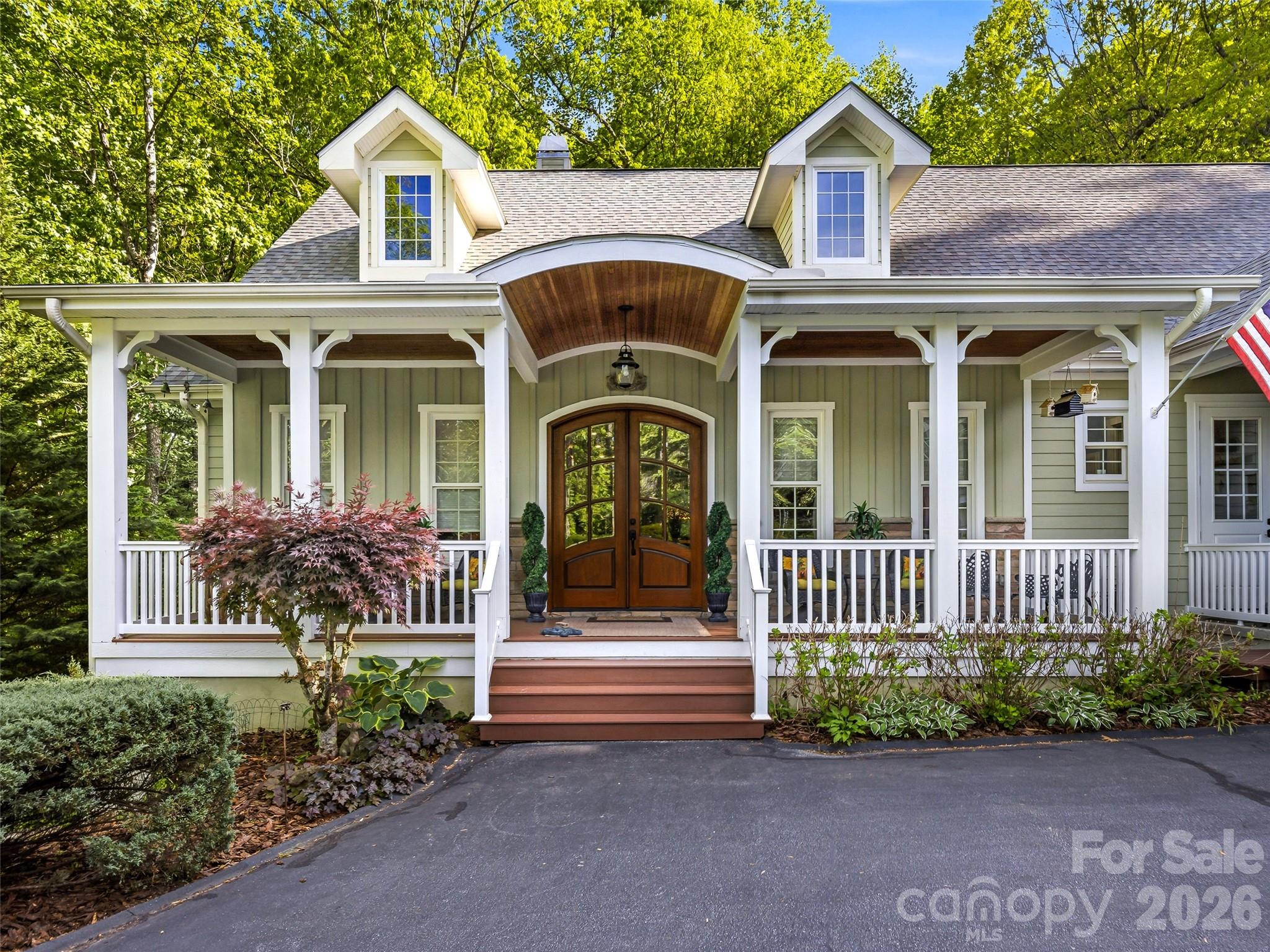 329 Kenmure Drive