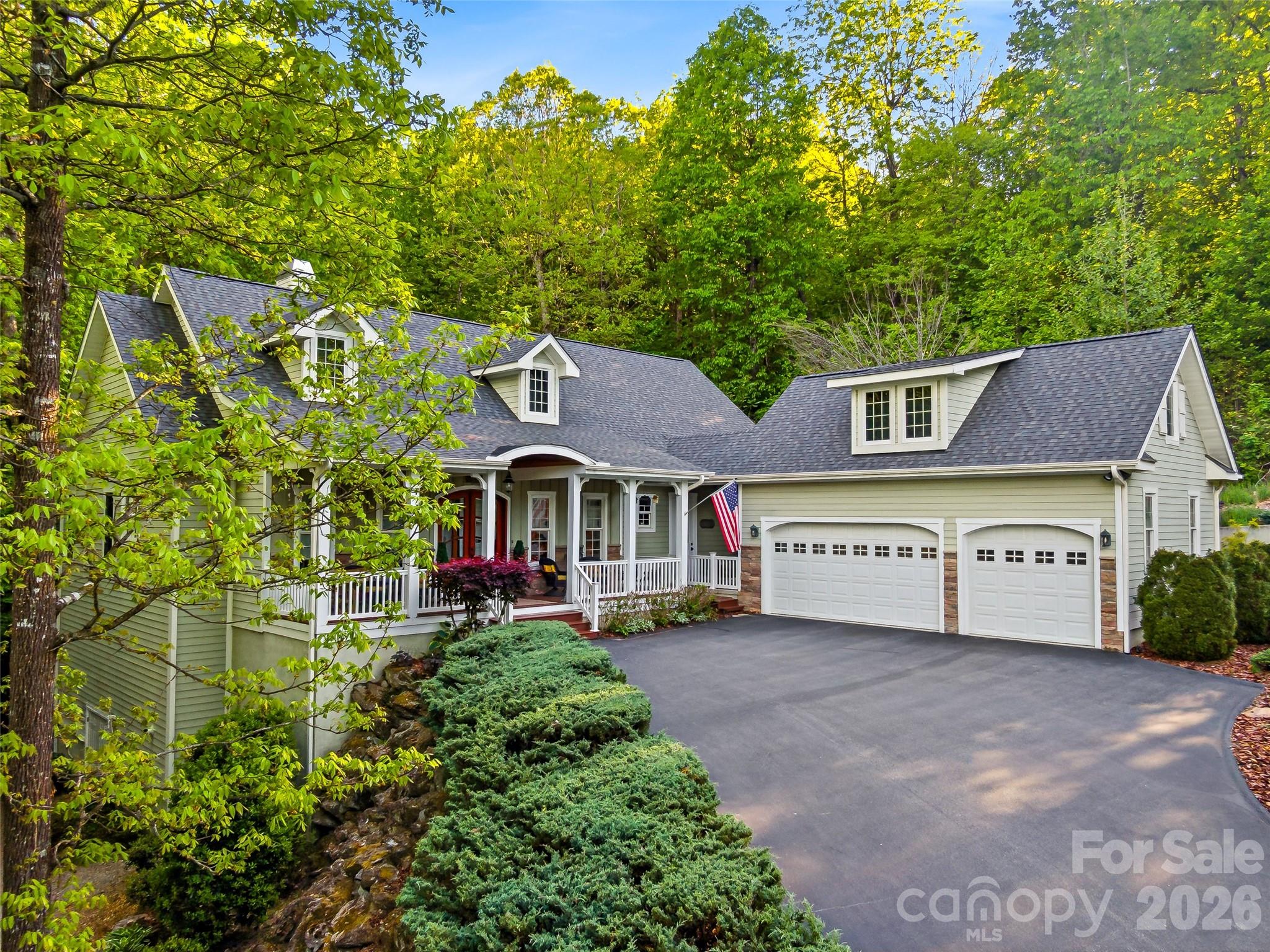 329 Kenmure Drive