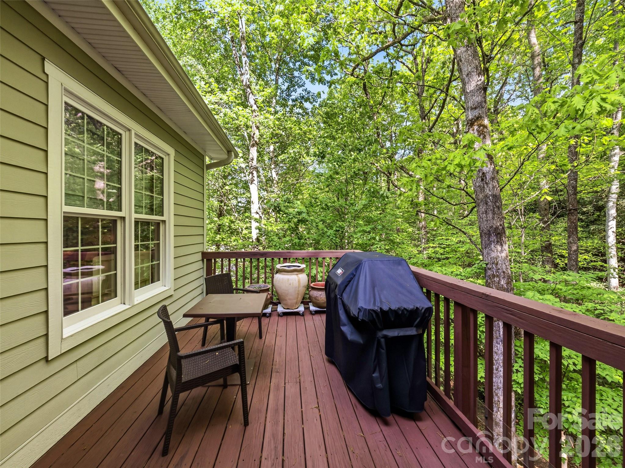 329 Kenmure Drive