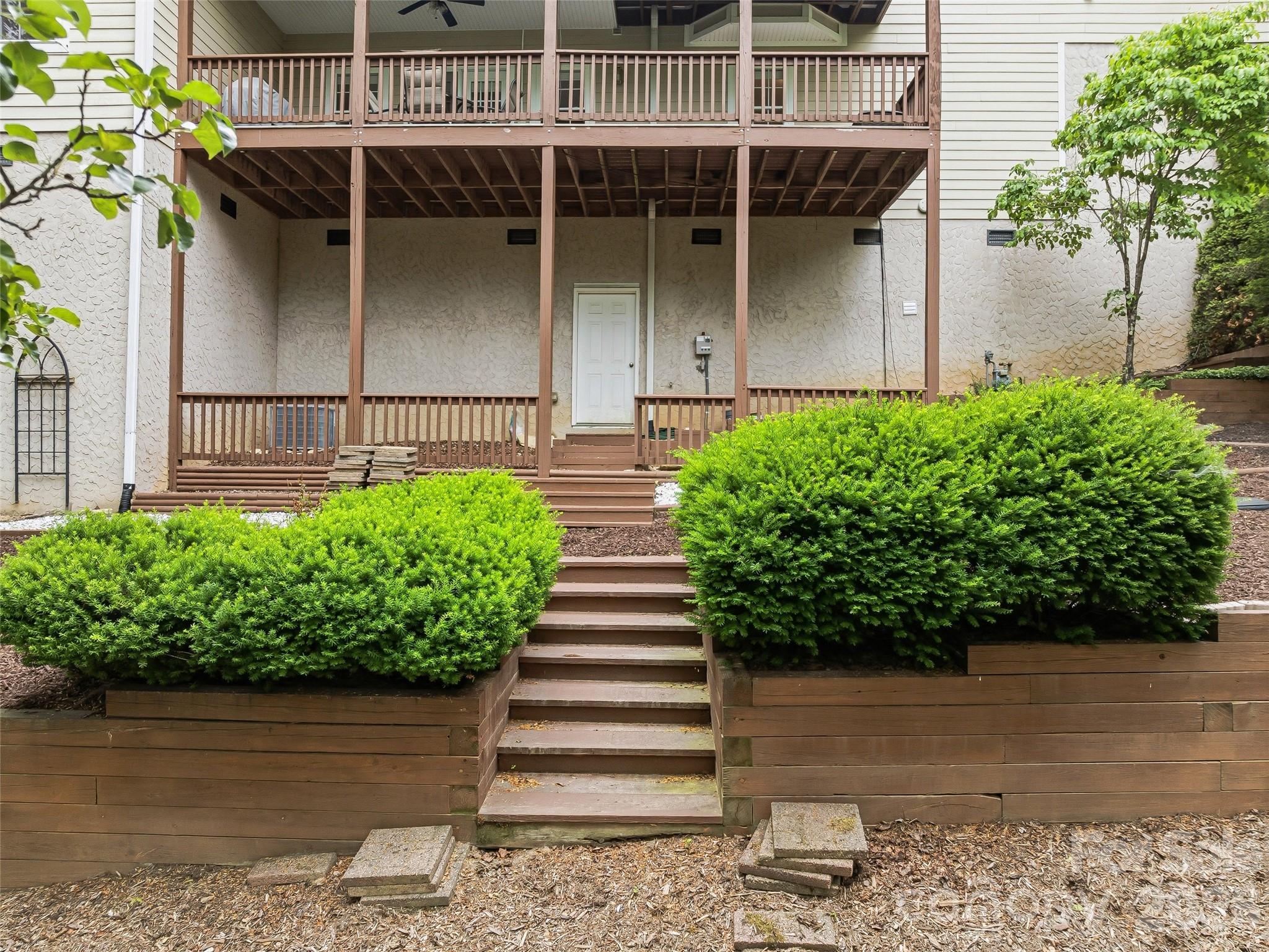 115 Flameleaf Lane