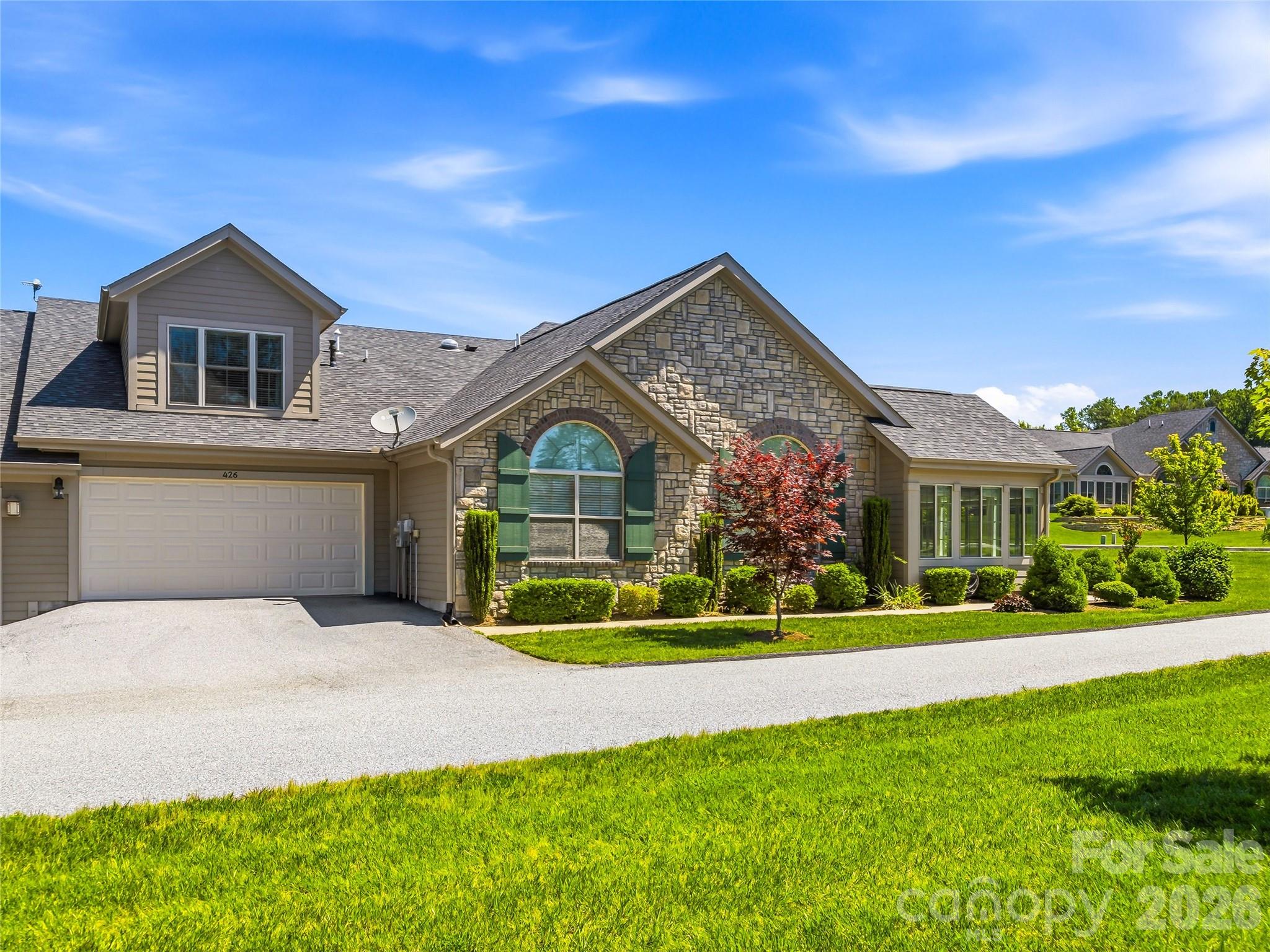 426 Summerfield Place