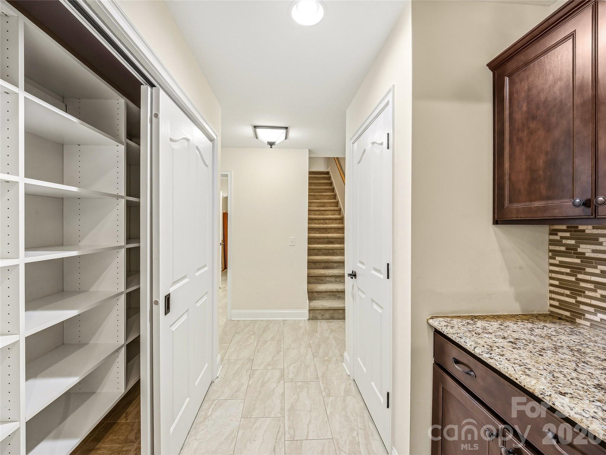 426 Summerfield Place