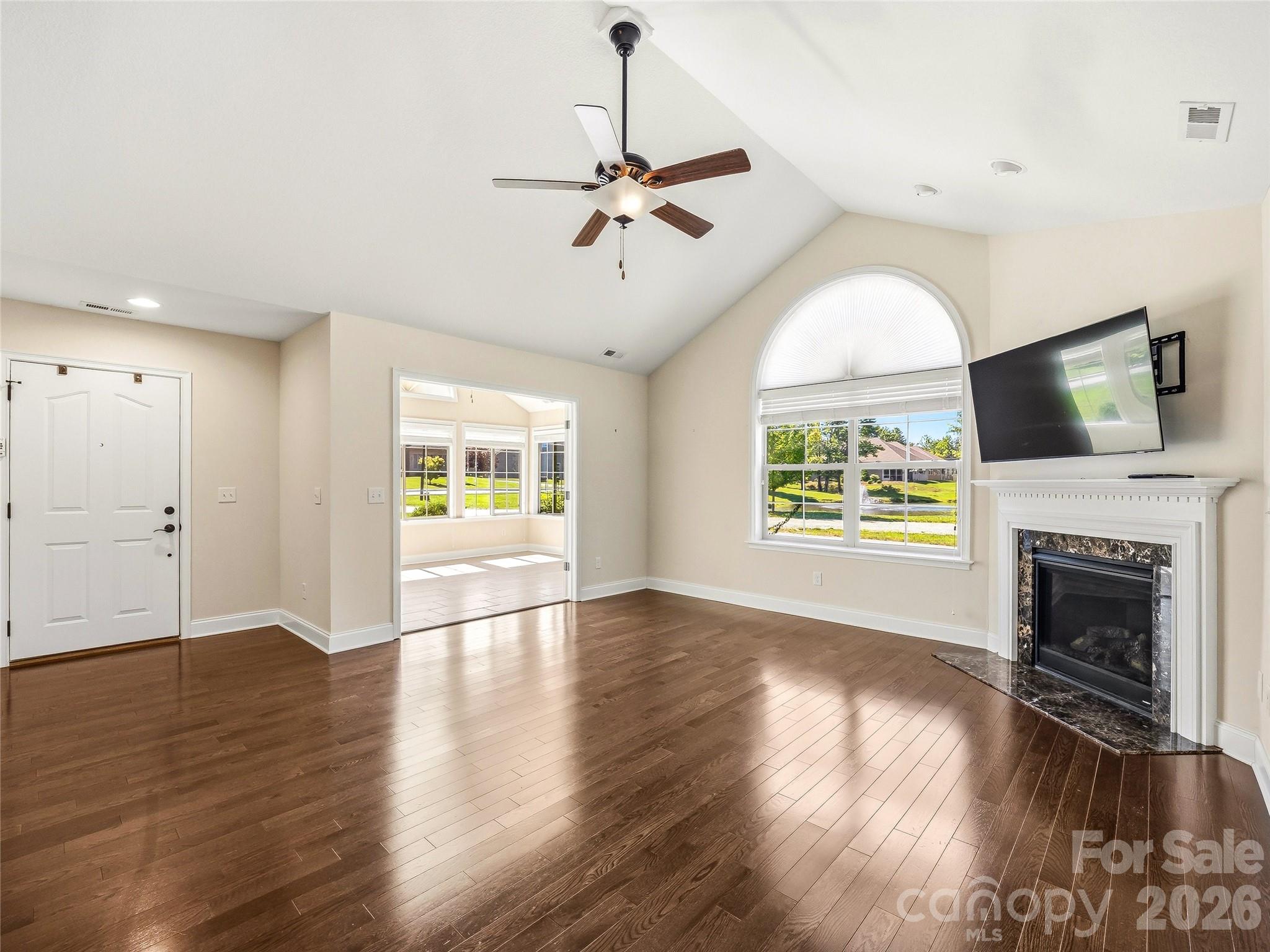 426 Summerfield Place