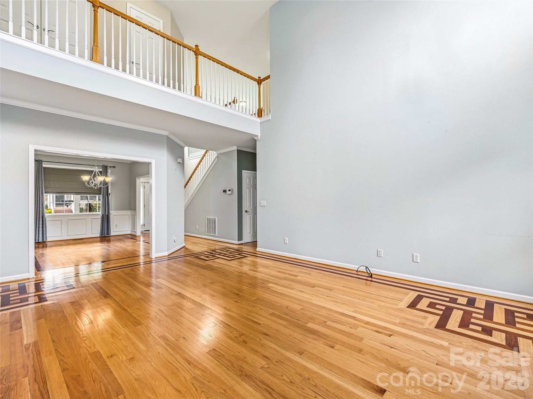 6 Dansford Lane