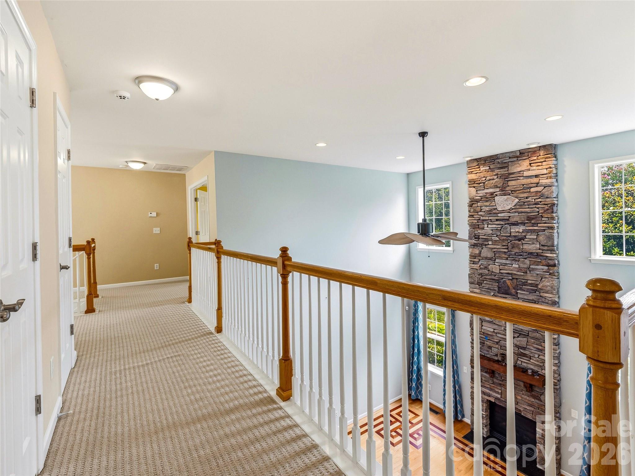 6 Dansford Lane