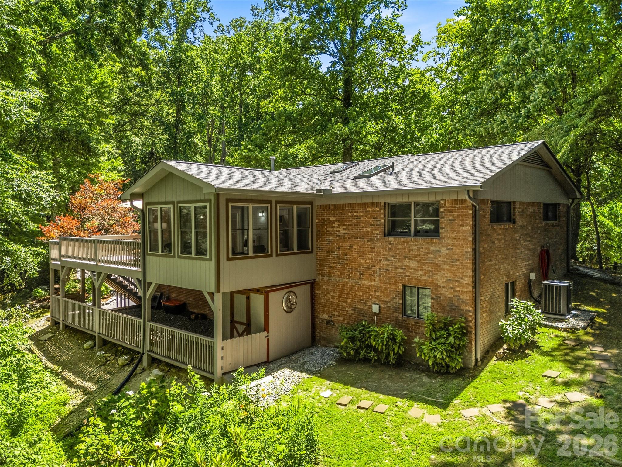 518 Starmount Lane