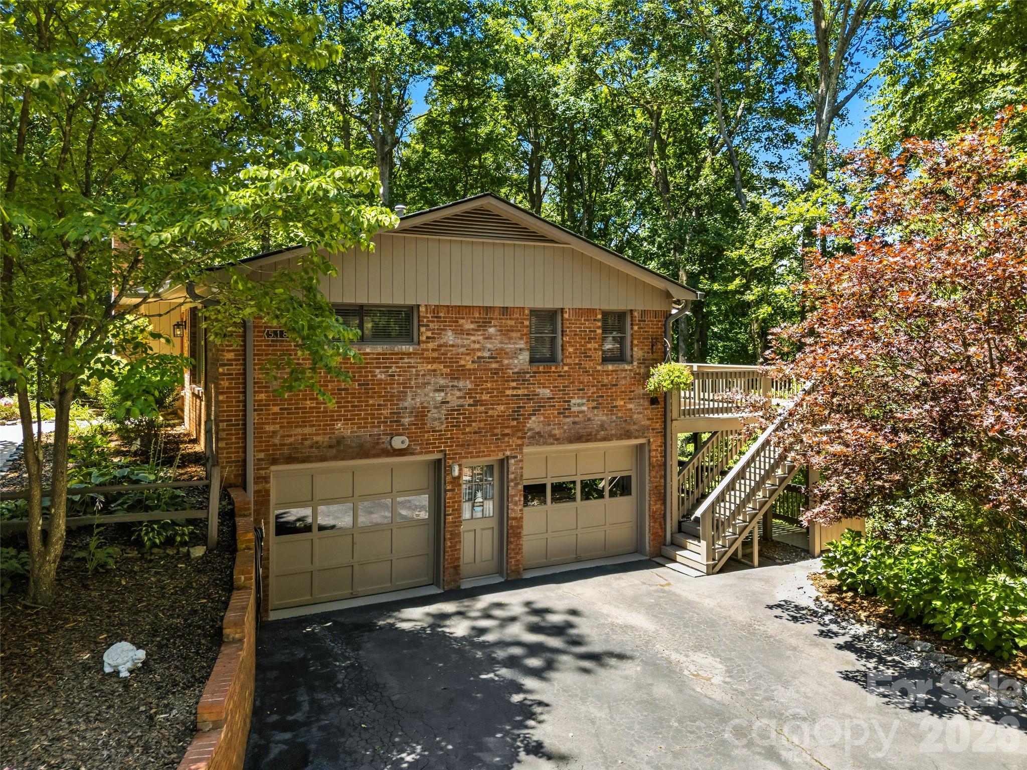 518 Starmount Lane