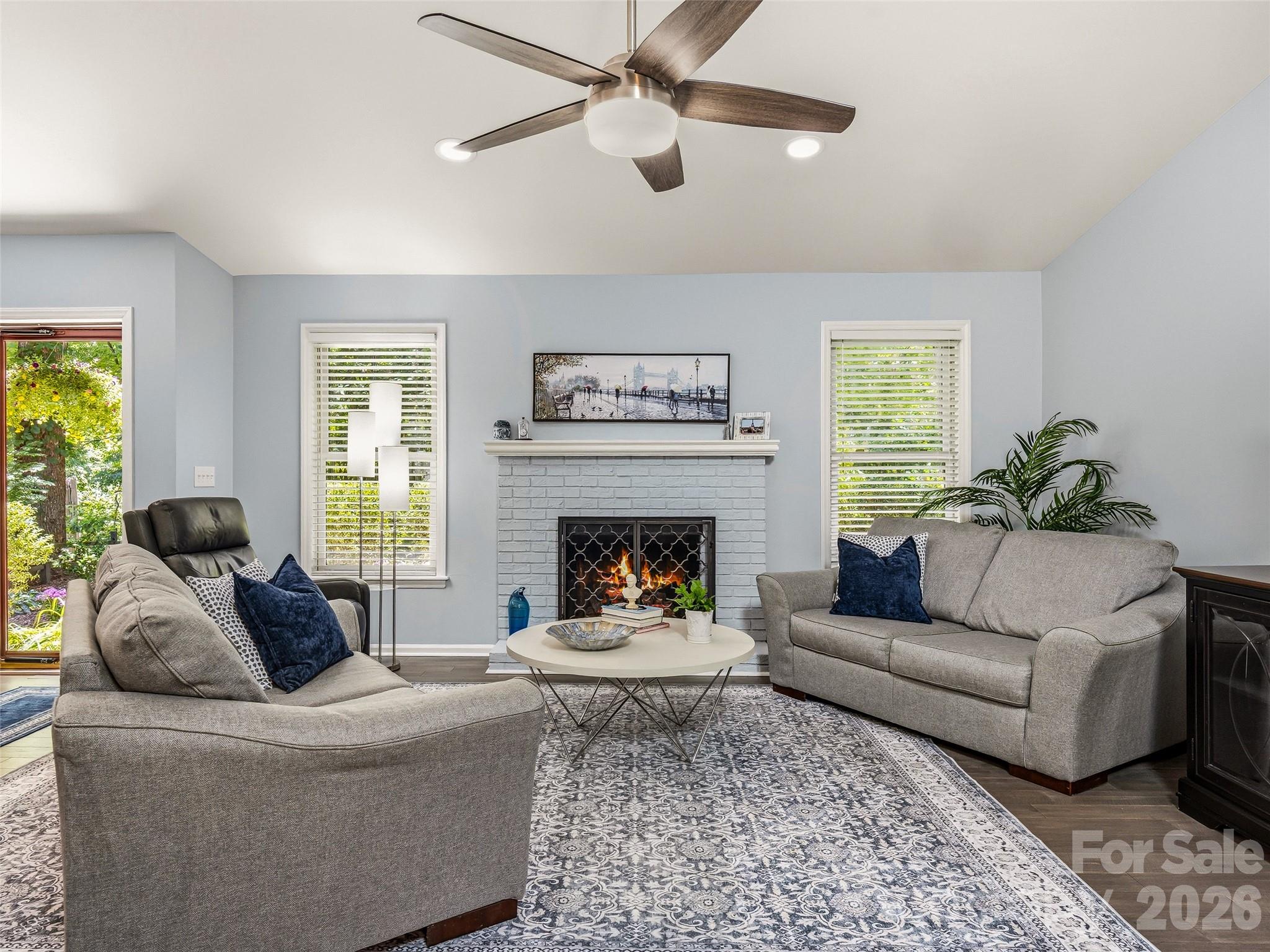 518 Starmount Lane