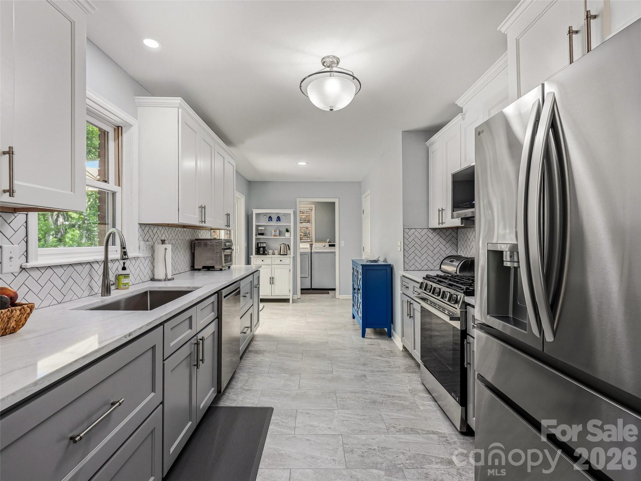 518 Starmount Lane