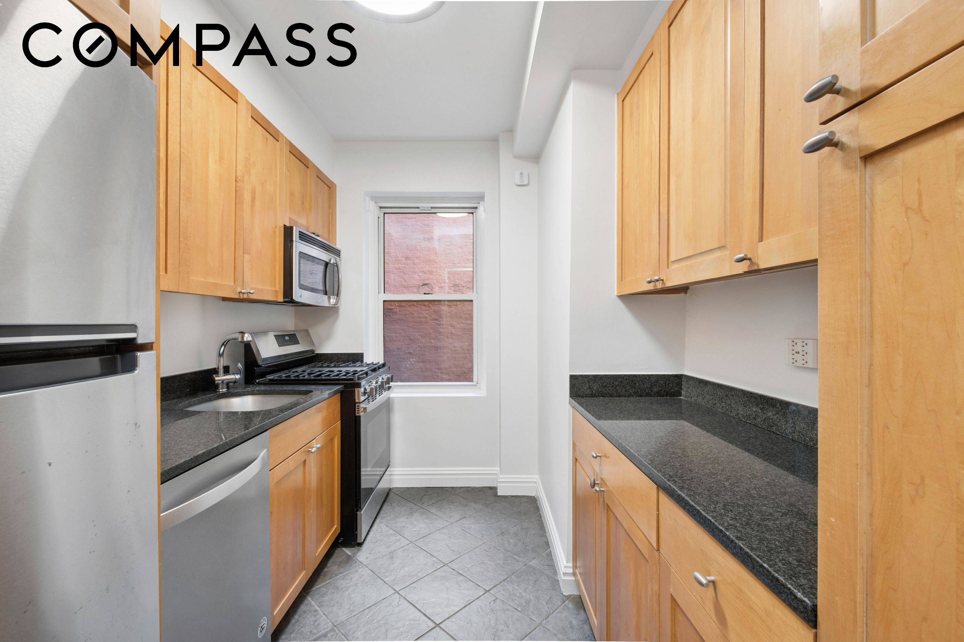 177 E 77th Street 5D