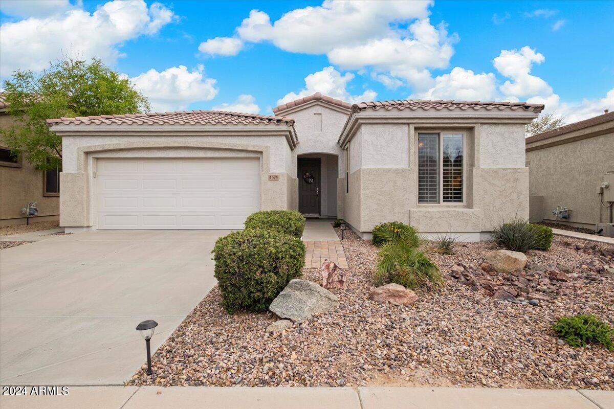 4576 E RAKESTRAW Lane