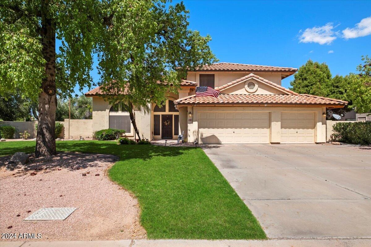 9410 E LARKSPUR Drive