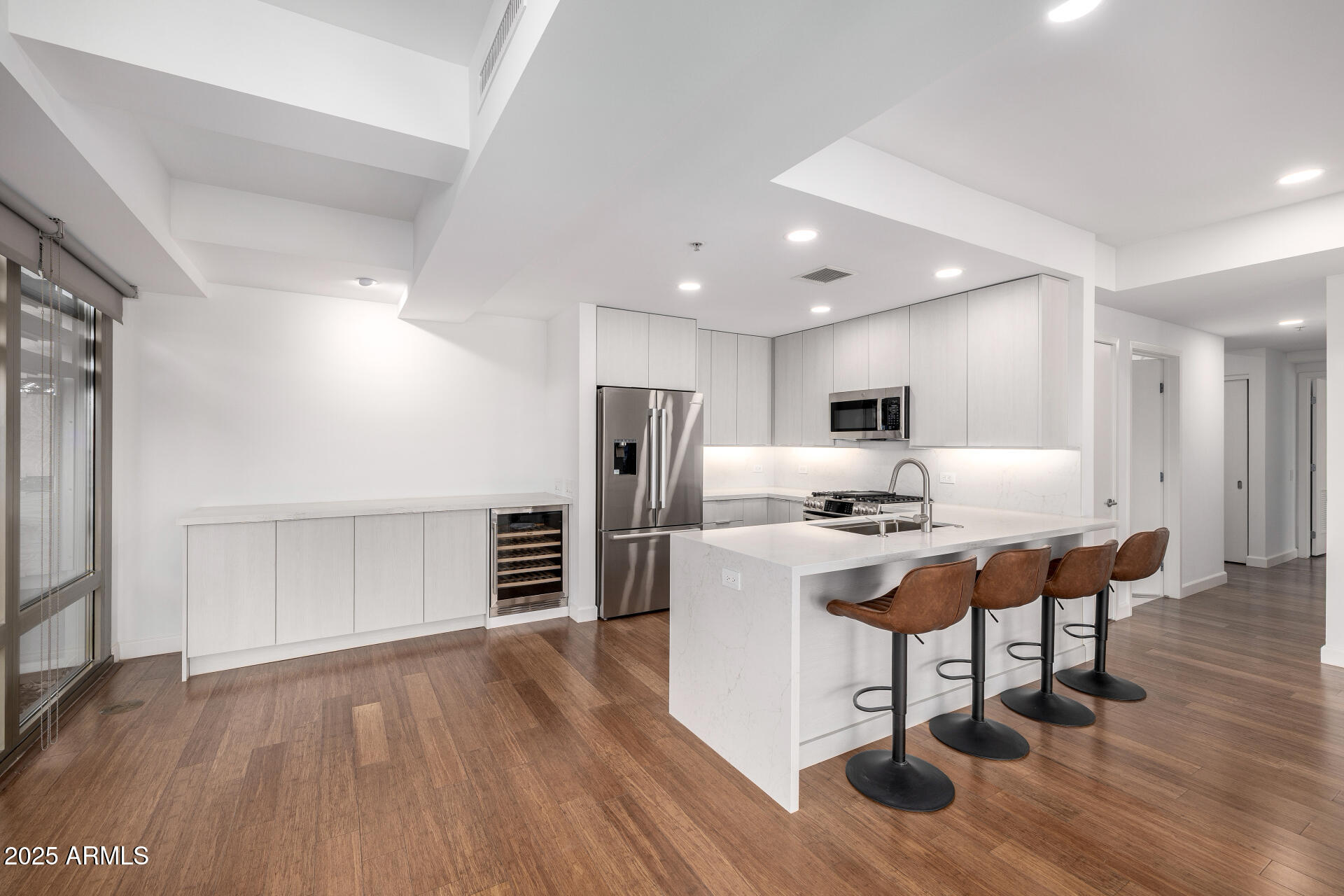 7161 E RANCHO VISTA Drive 4007