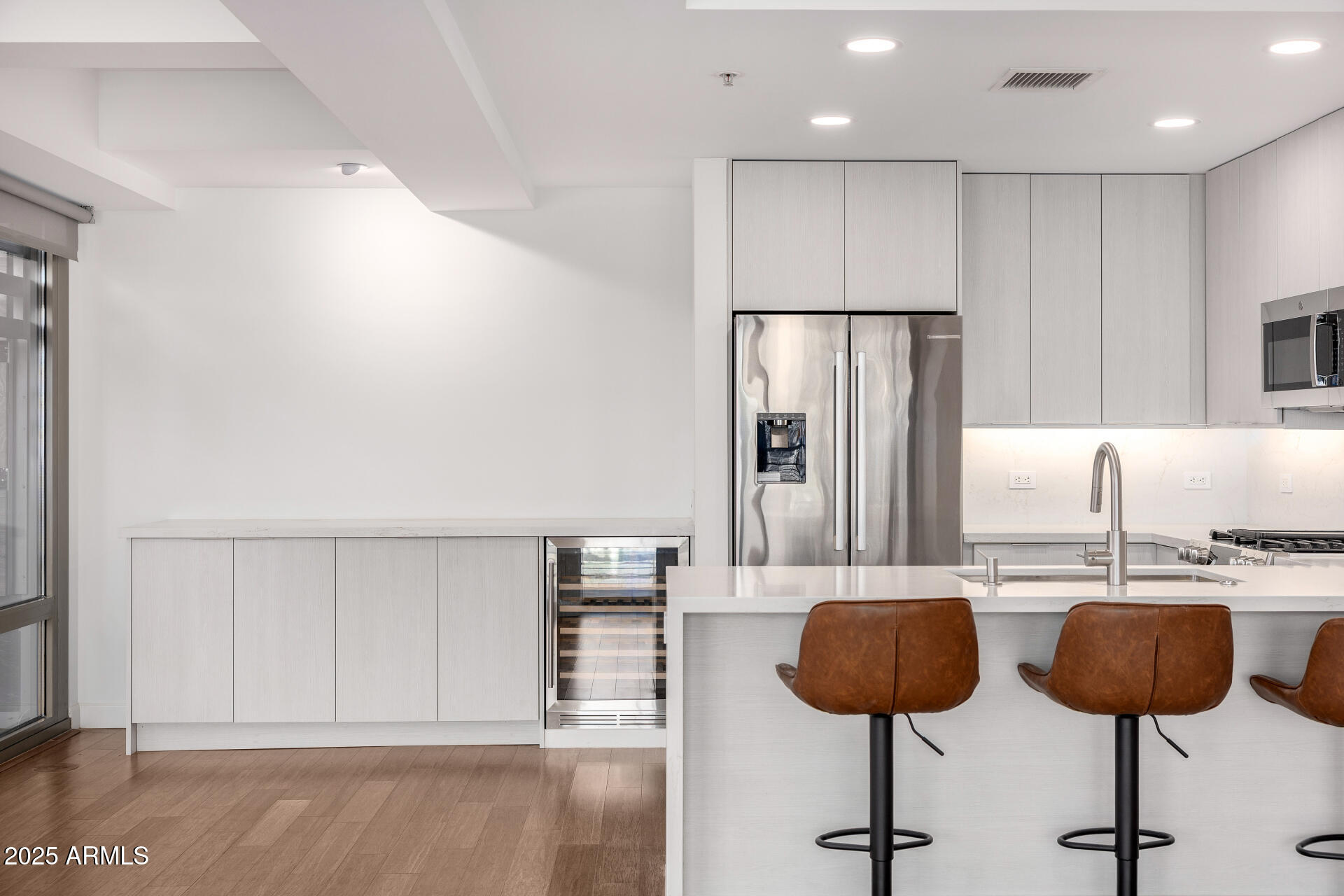 7161 E RANCHO VISTA Drive 4007