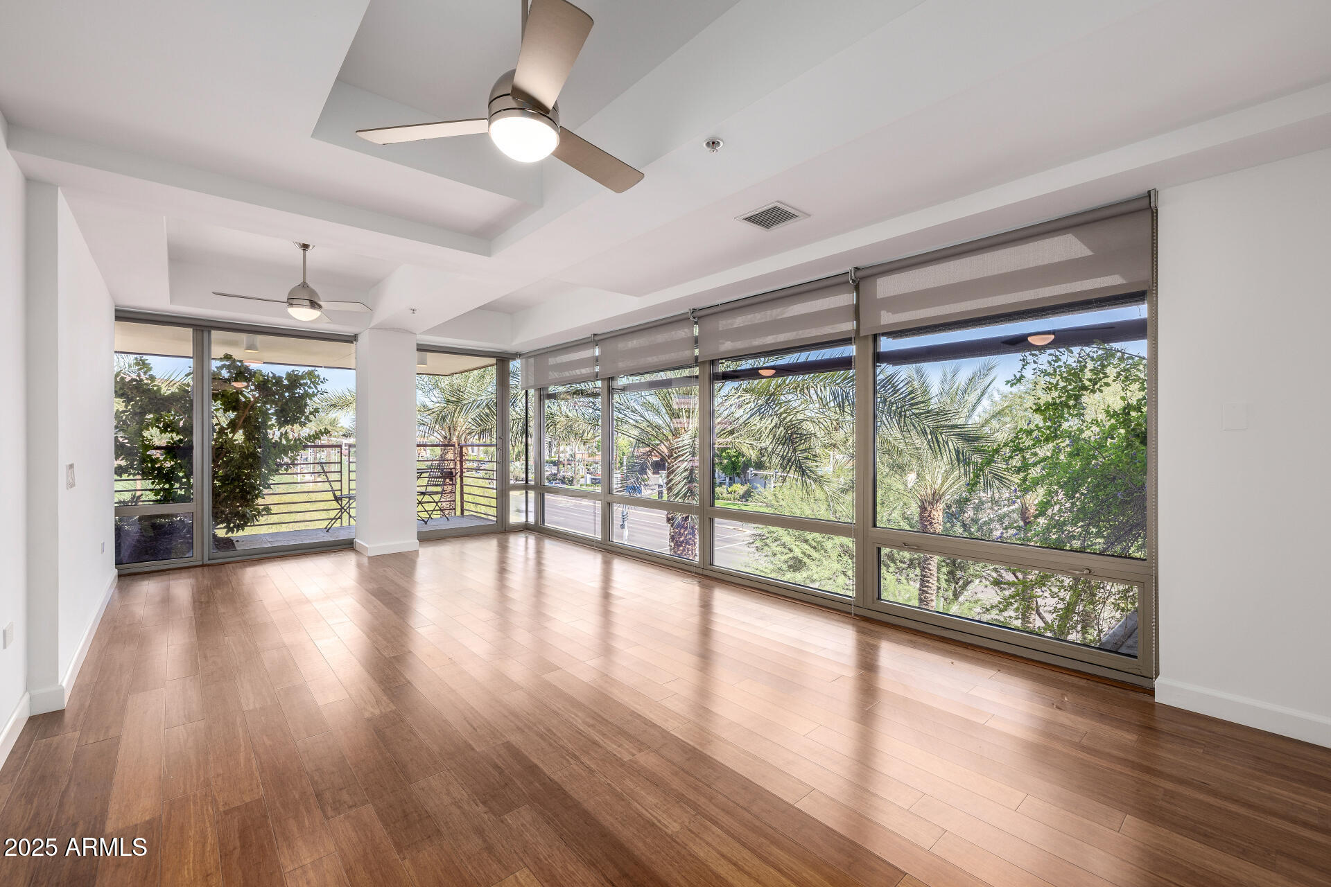 7161 E RANCHO VISTA Drive 4007