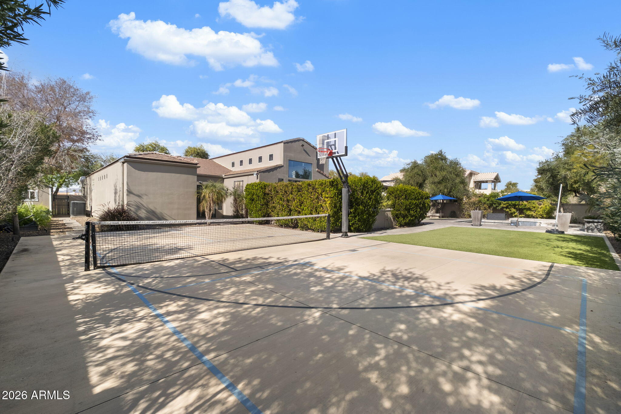 9433 S STANLEY Place