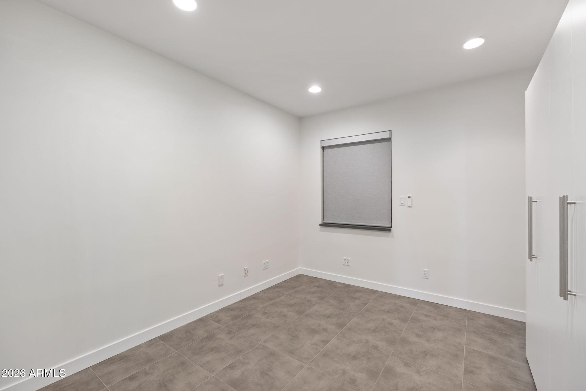 9433 S STANLEY Place