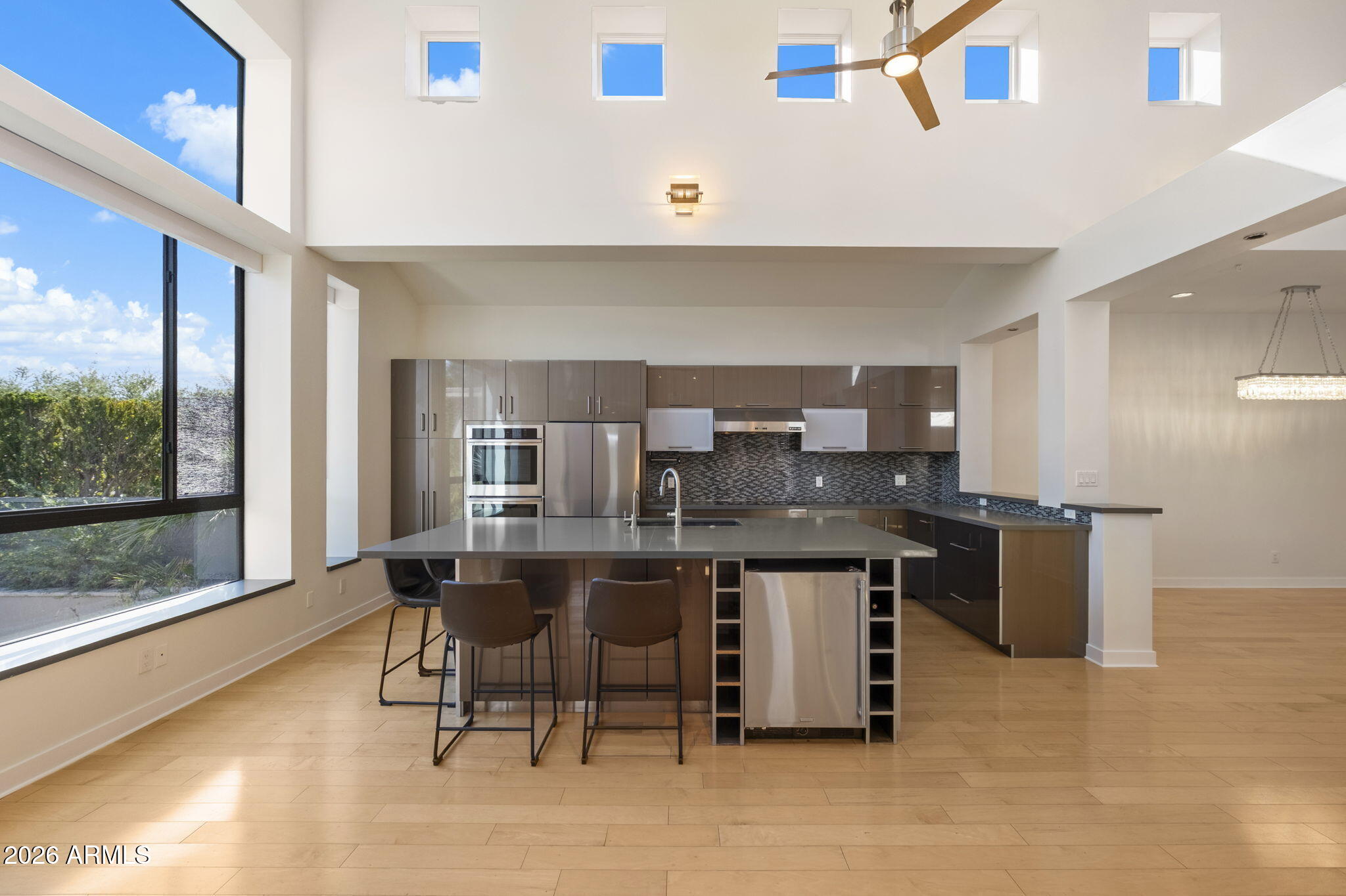 9433 S STANLEY Place