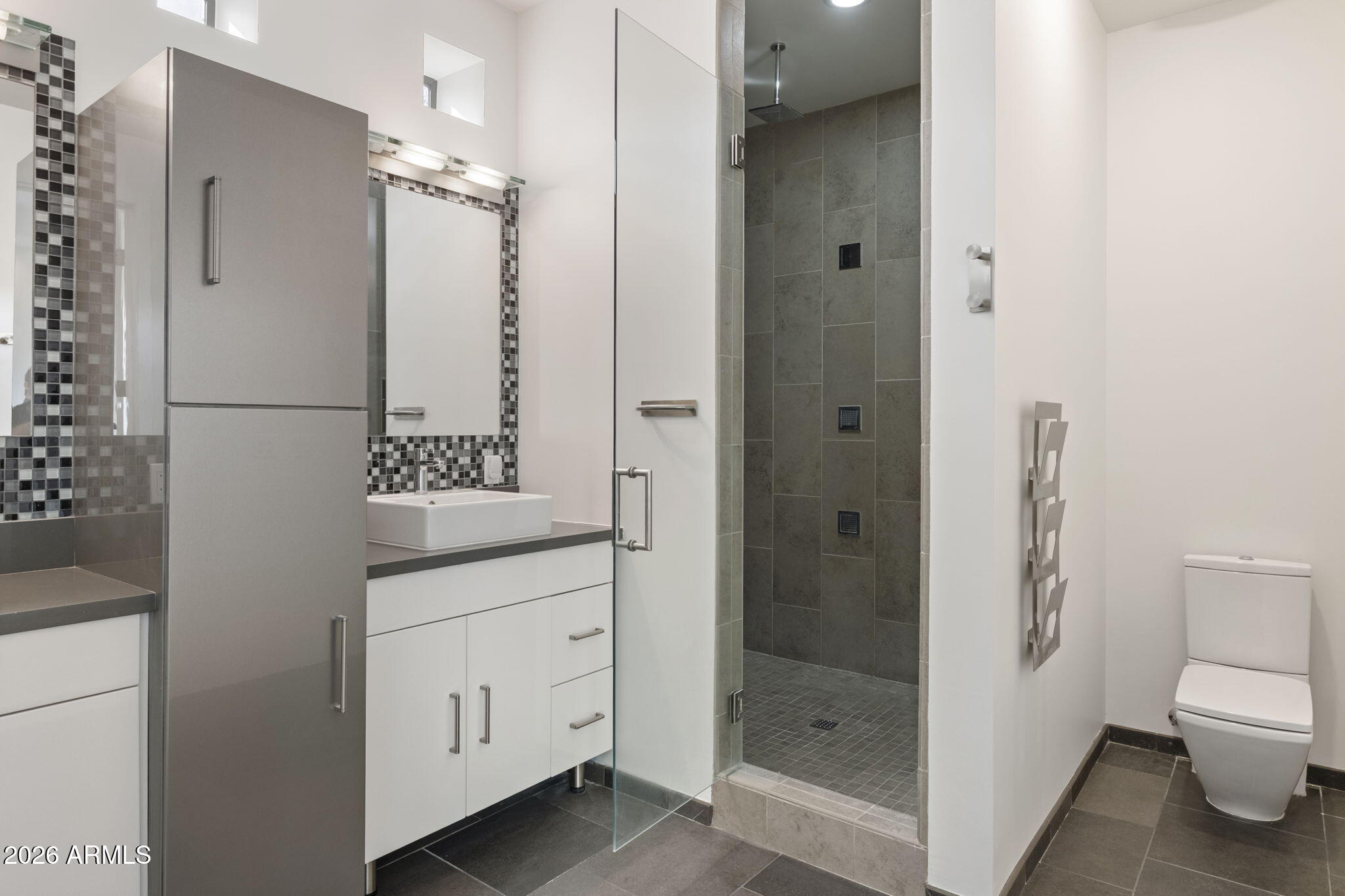 9433 S STANLEY Place