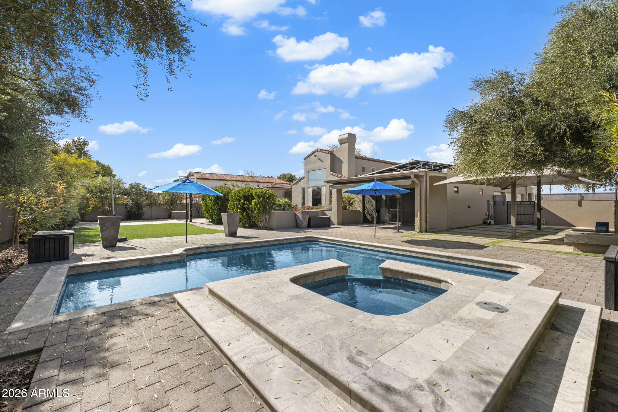 9433 S STANLEY Place