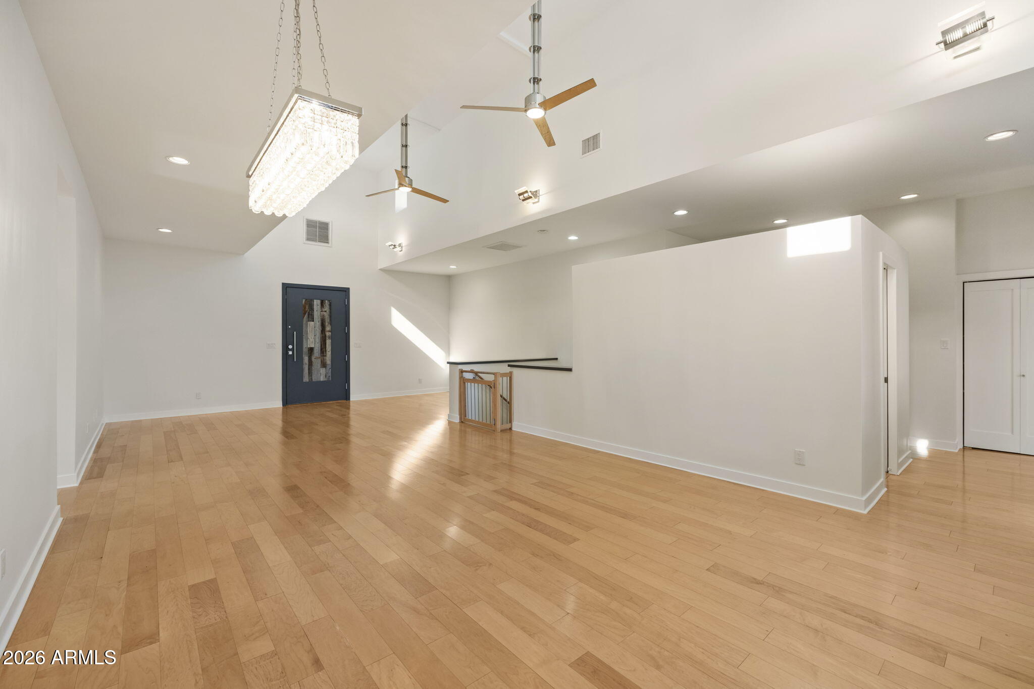 9433 S STANLEY Place