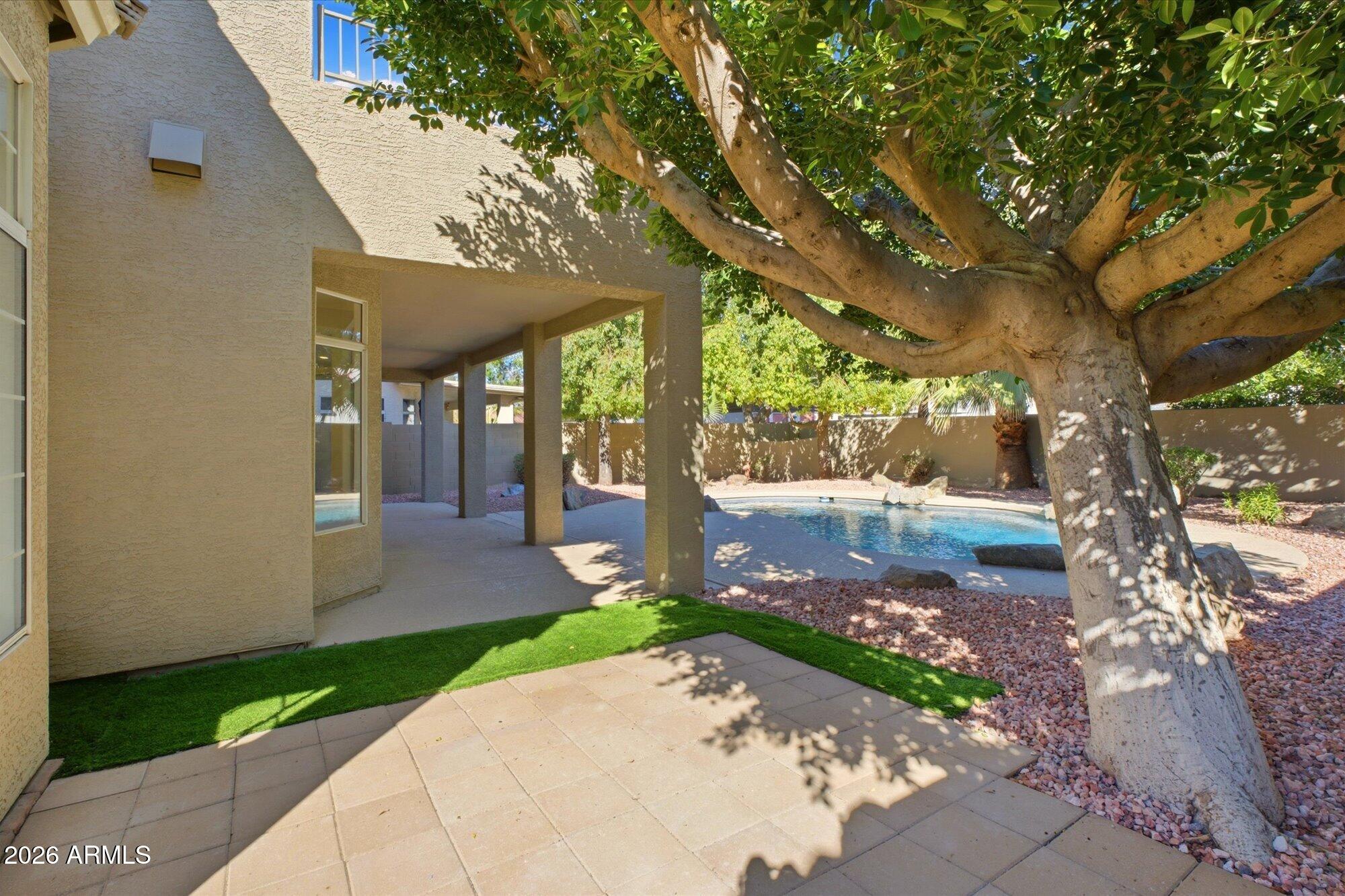 5040 W IVANHOE Street