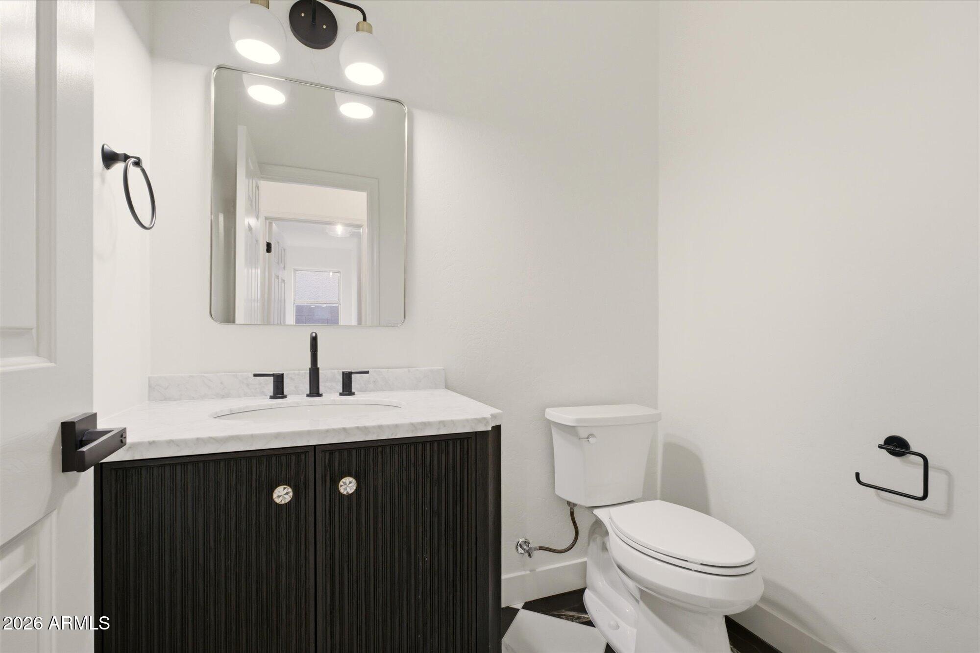 5040 W IVANHOE Street