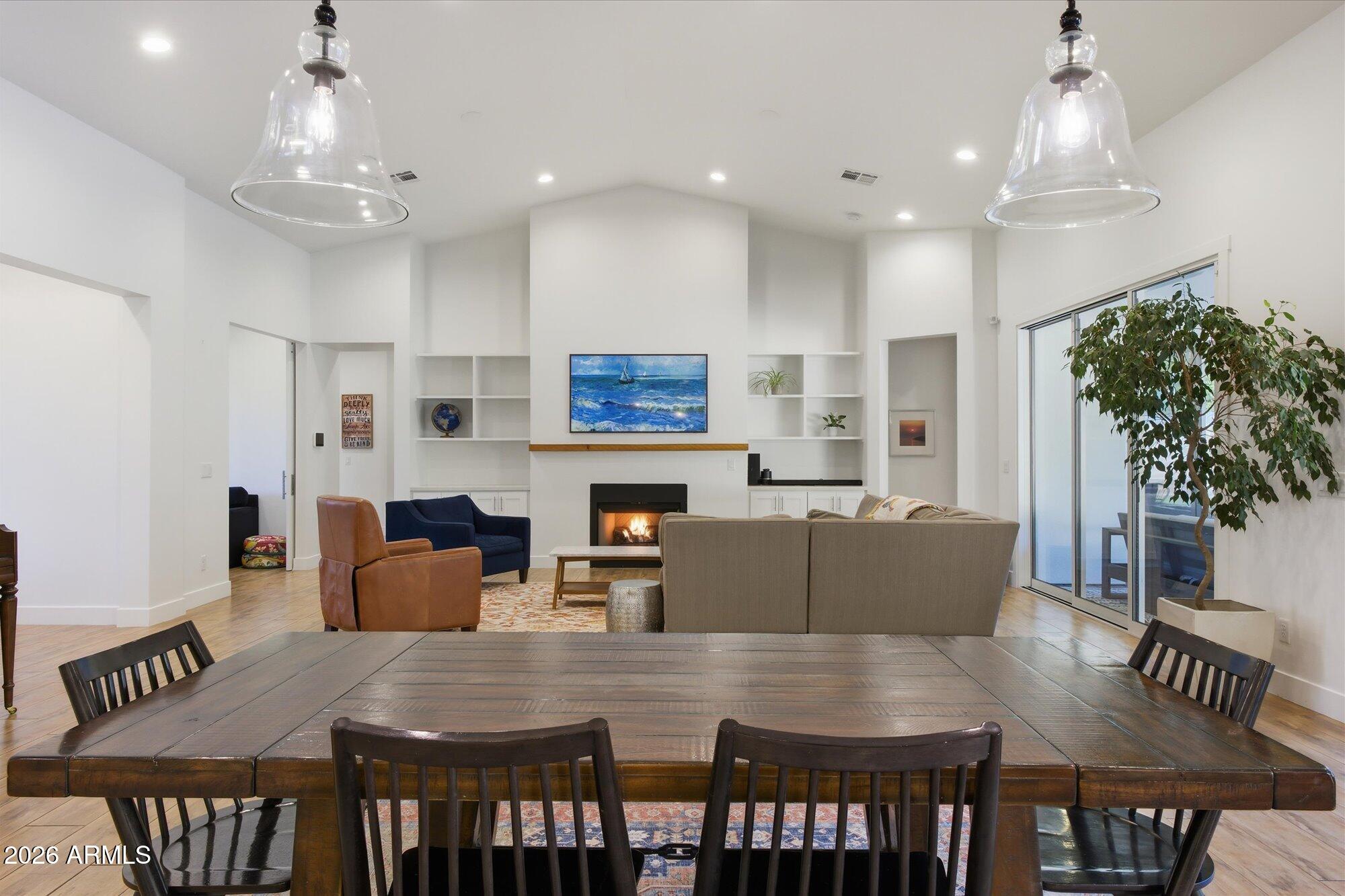 4222 E HAZELWOOD Street