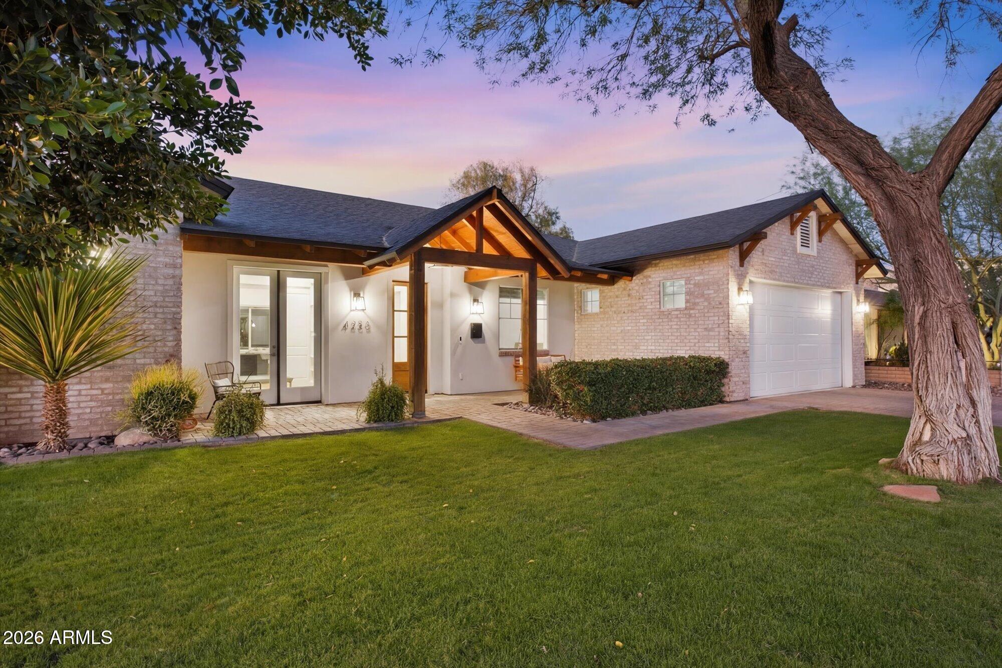 4222 E HAZELWOOD Street