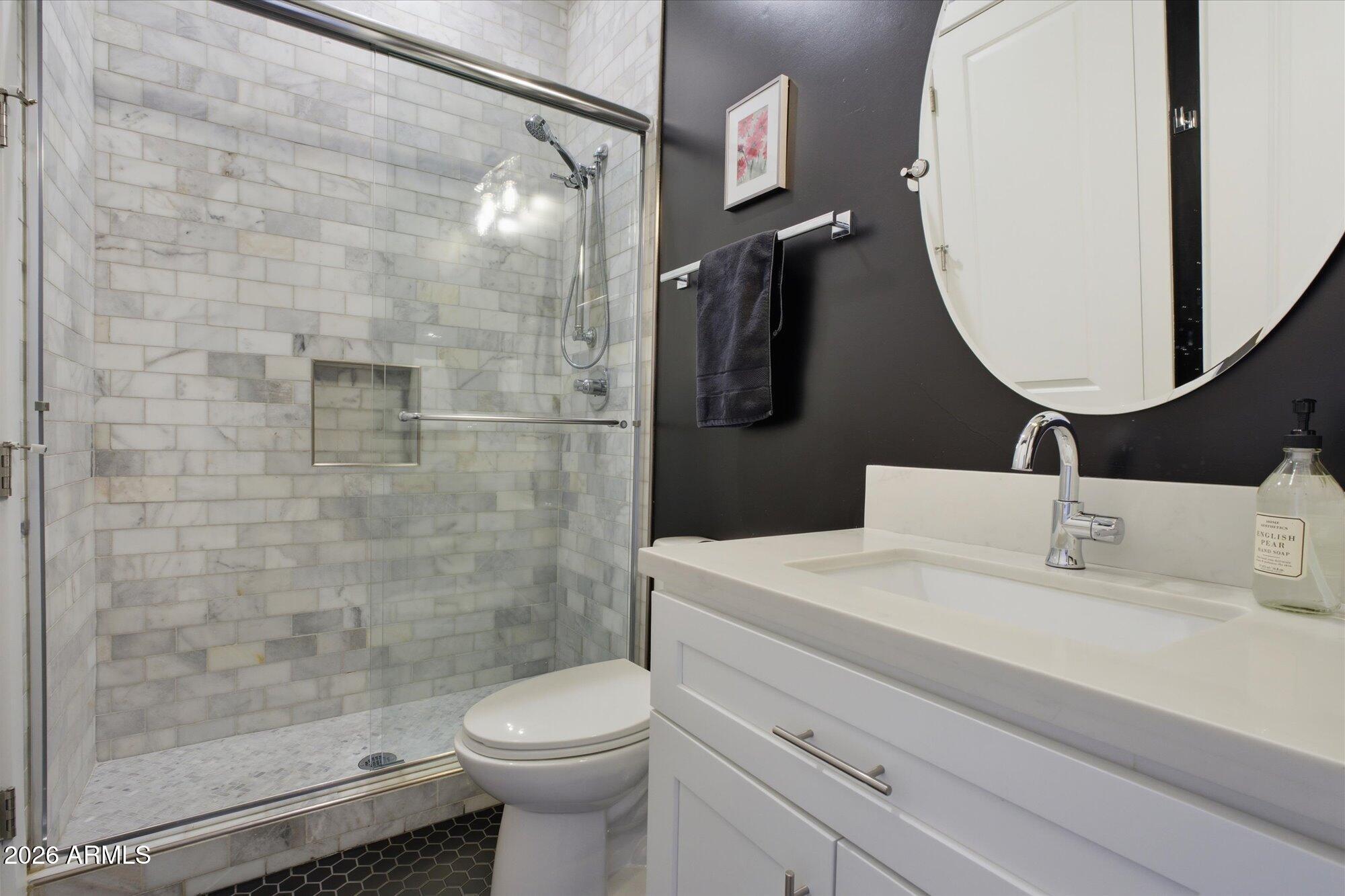 4222 E HAZELWOOD Street