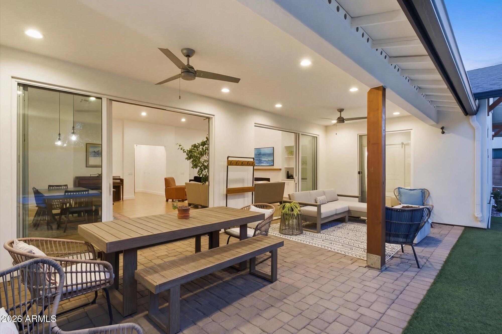 4222 E HAZELWOOD Street