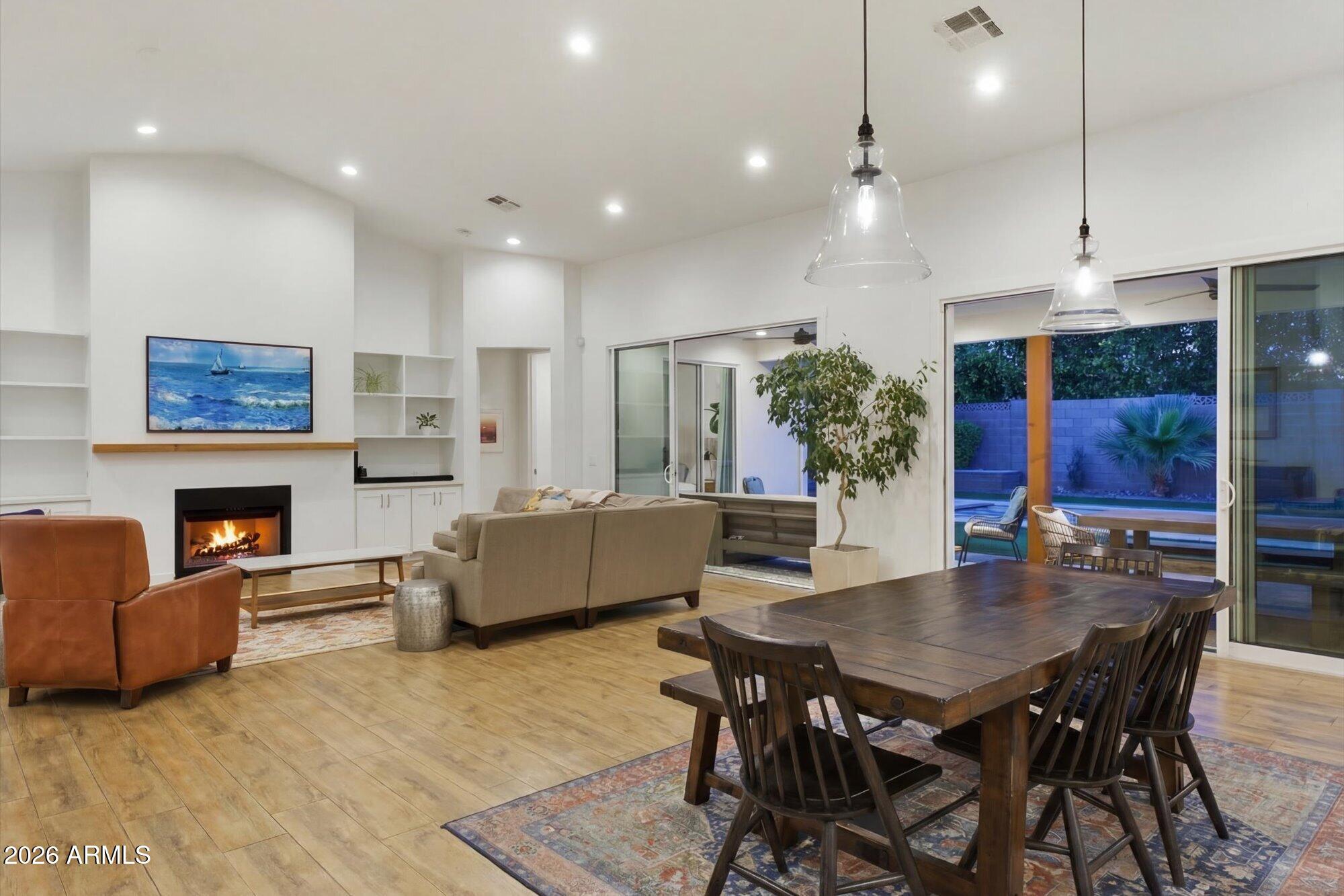 4222 E HAZELWOOD Street