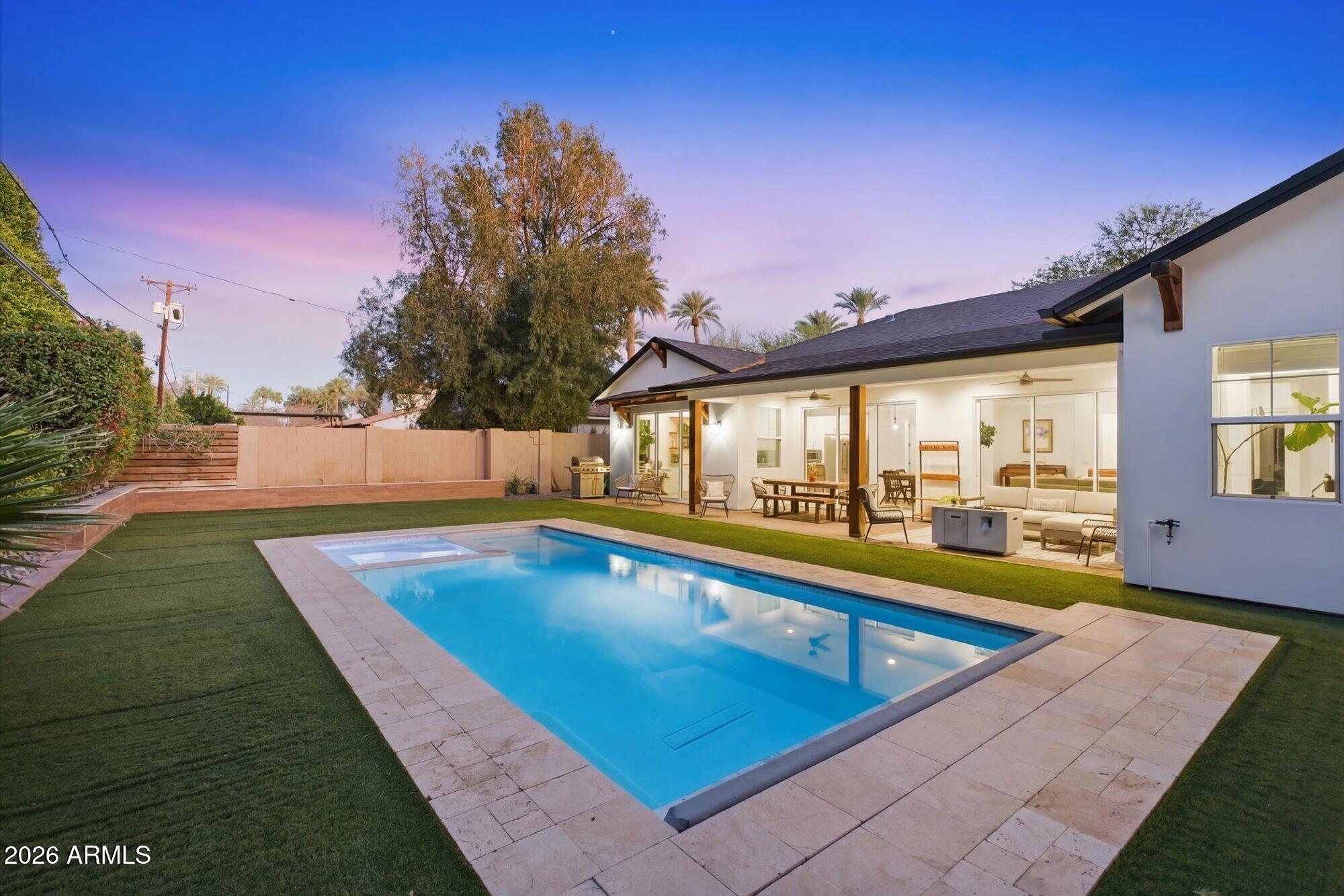 4222 E HAZELWOOD Street