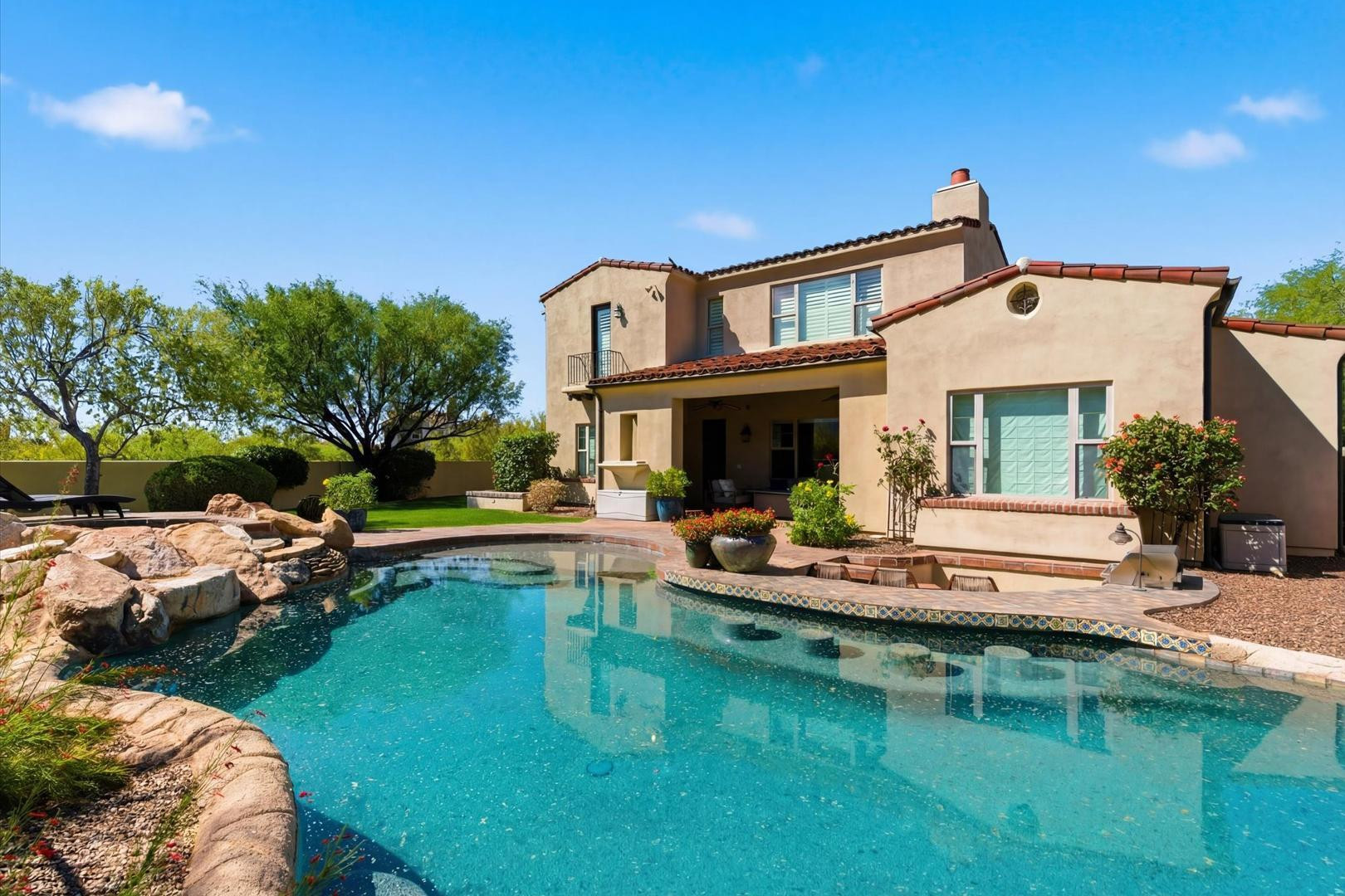 20007 N 96th Way