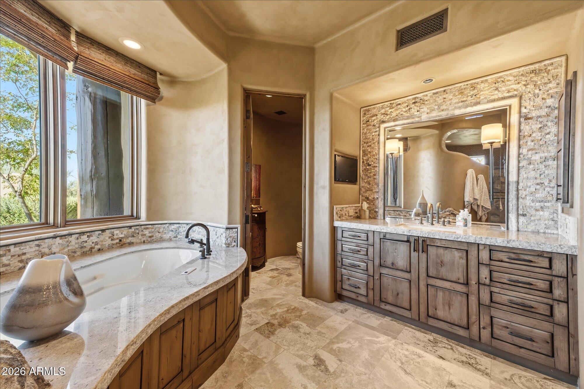 11237 E TROON MOUNTAIN Drive
